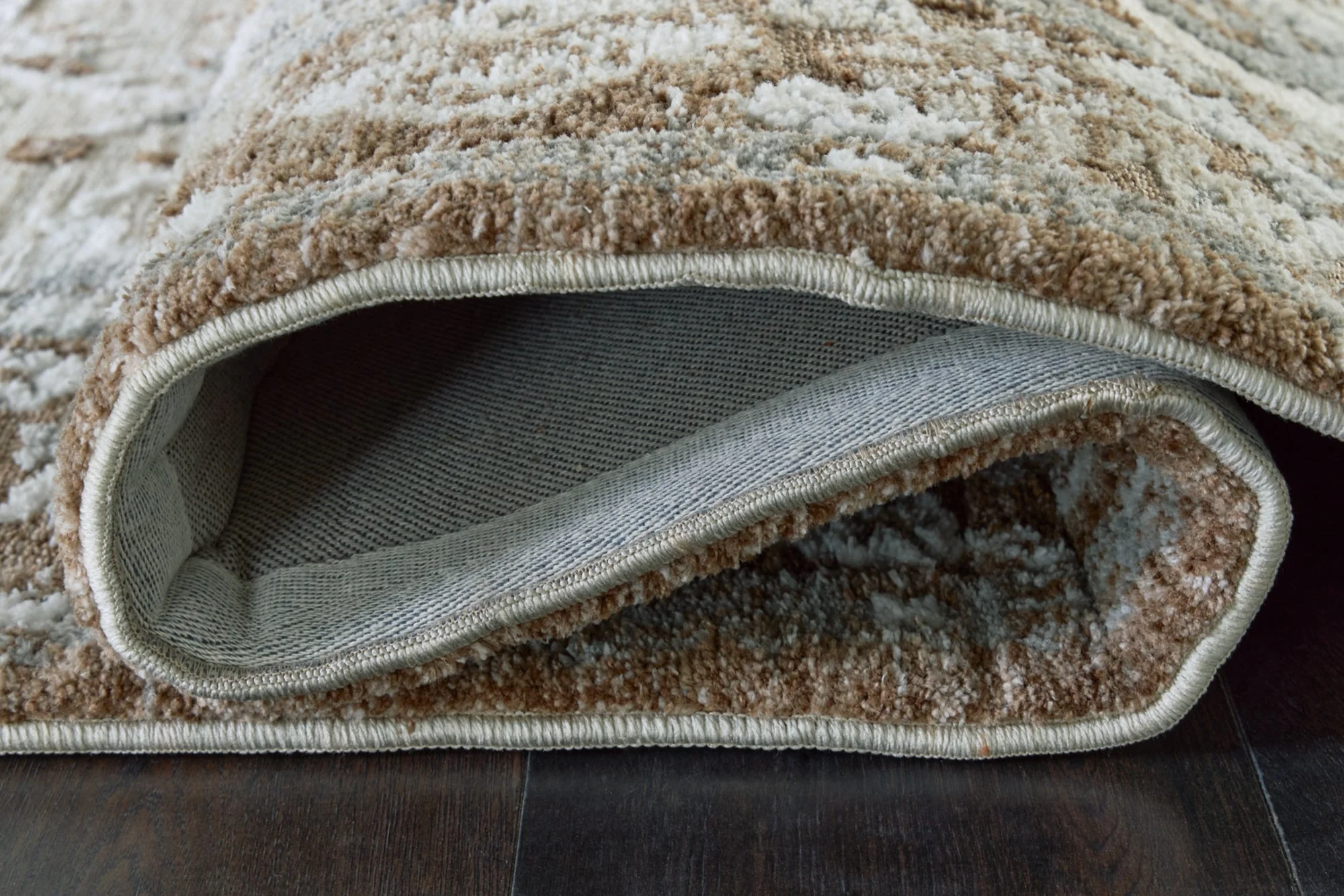 Ainswick Brown/Beige/Gray Memory Foam Medium Rug - Image 4