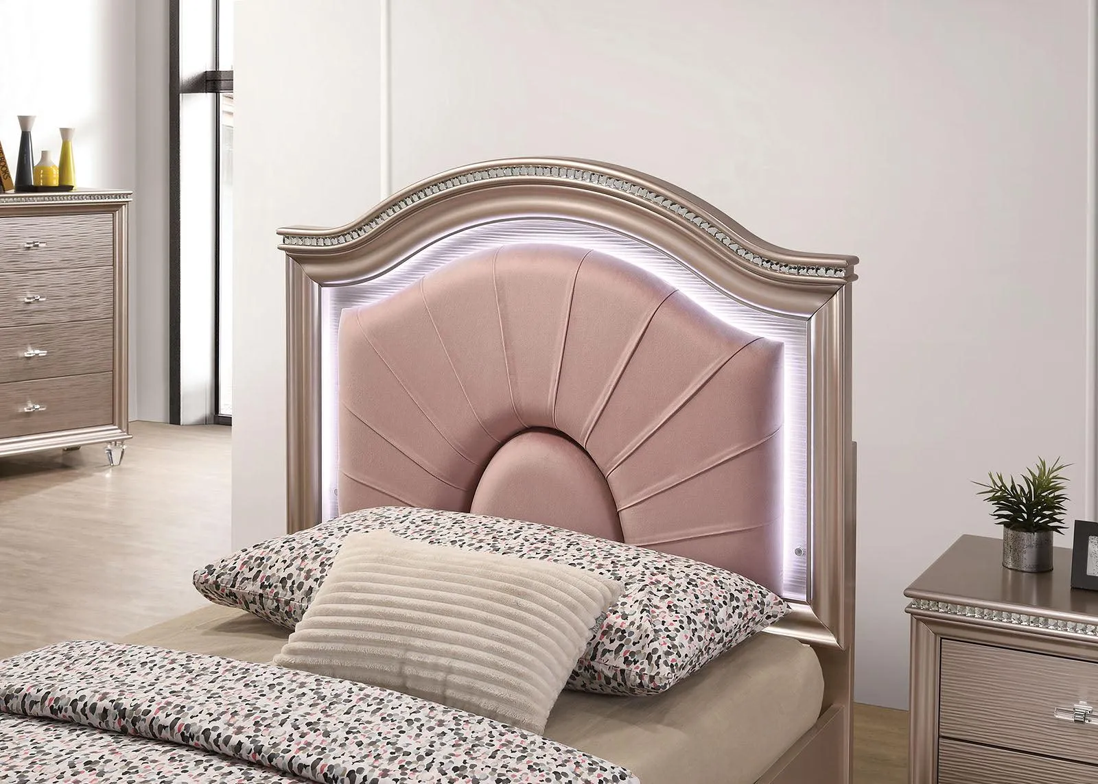 Allie Rose Gold Twin Bed - Image 5