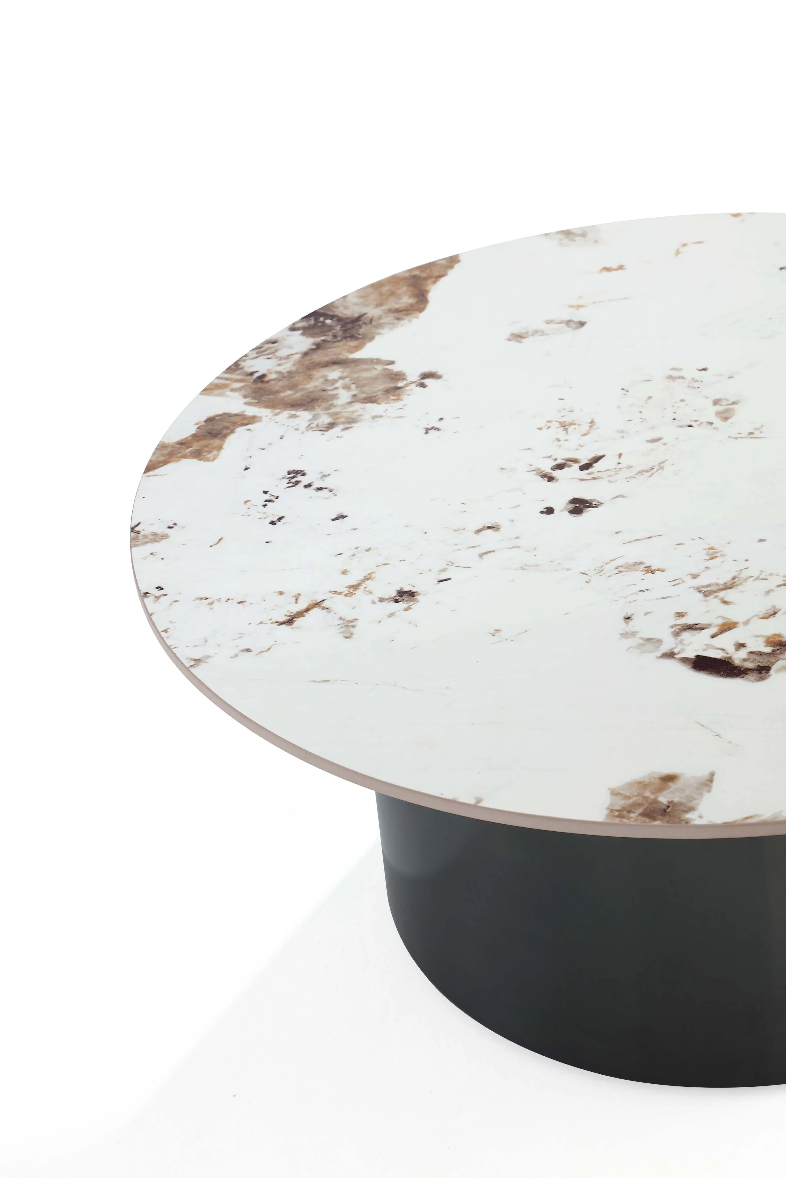 Alondra Coffee Table and End Table in Black (set of 2) - Image 8