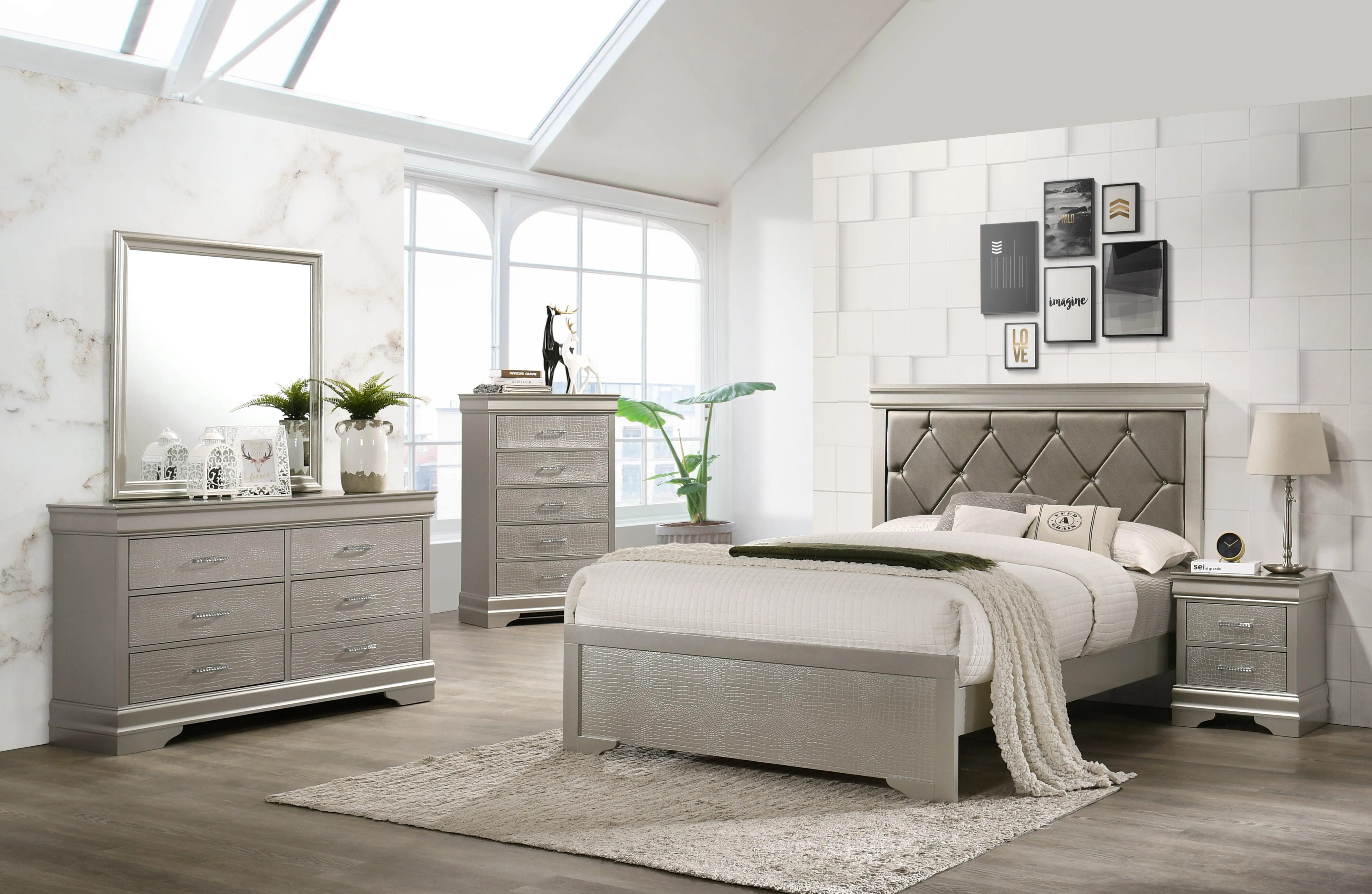 Amalia Champagne Silver King Panel Bed - Image 2