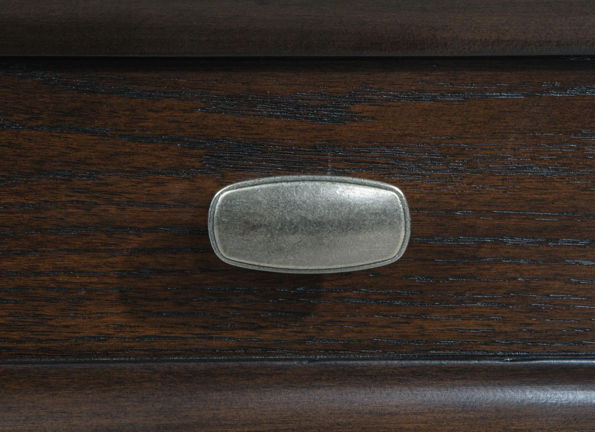 Andover Dark Oak 5-Drawer Chest - Image 10