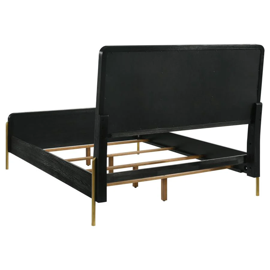 Arini Cream and Black 5-piece Queen Bedroom Set - Image 4