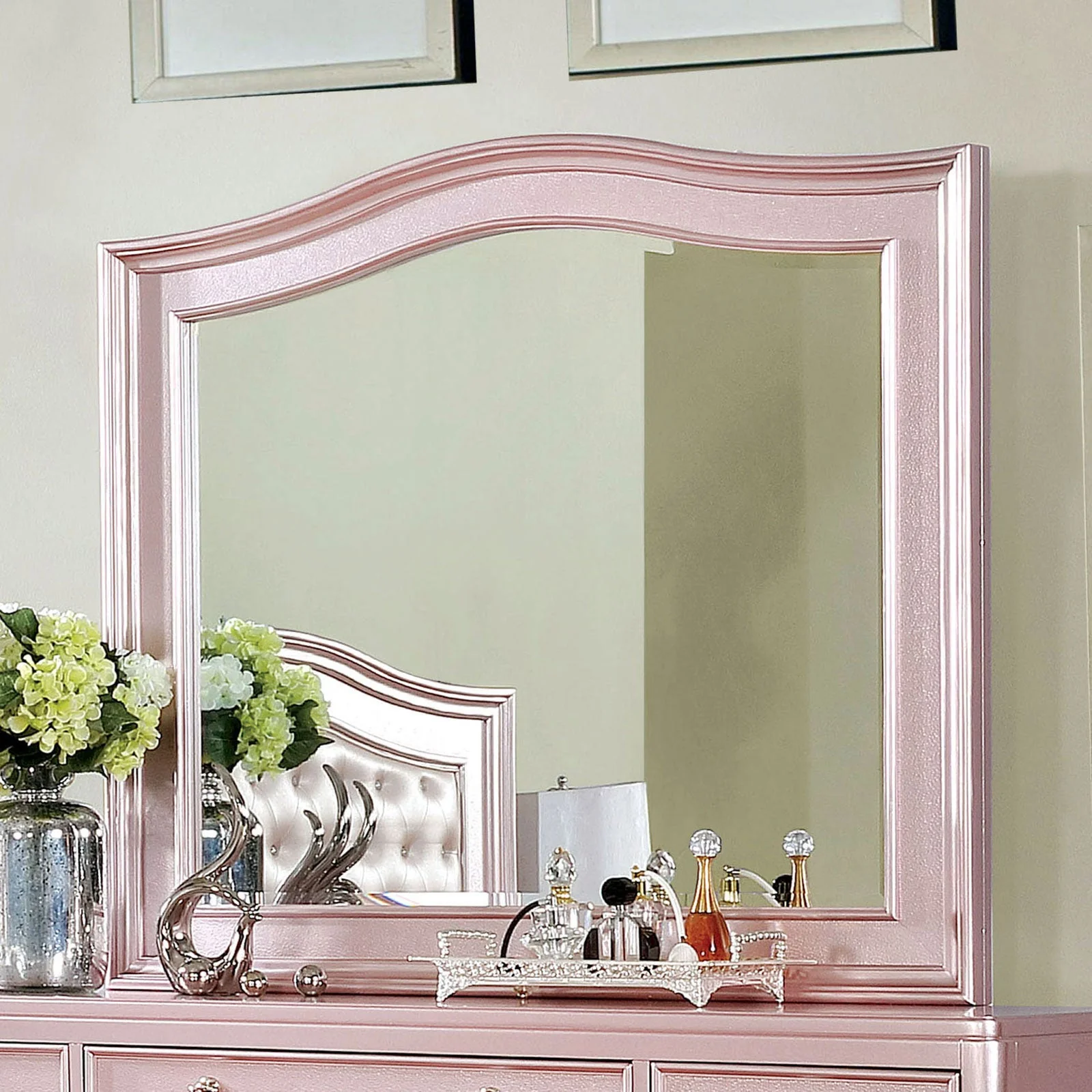 Ariston Rose Gold 4-Piece Queen Bedroom Set - Image 3