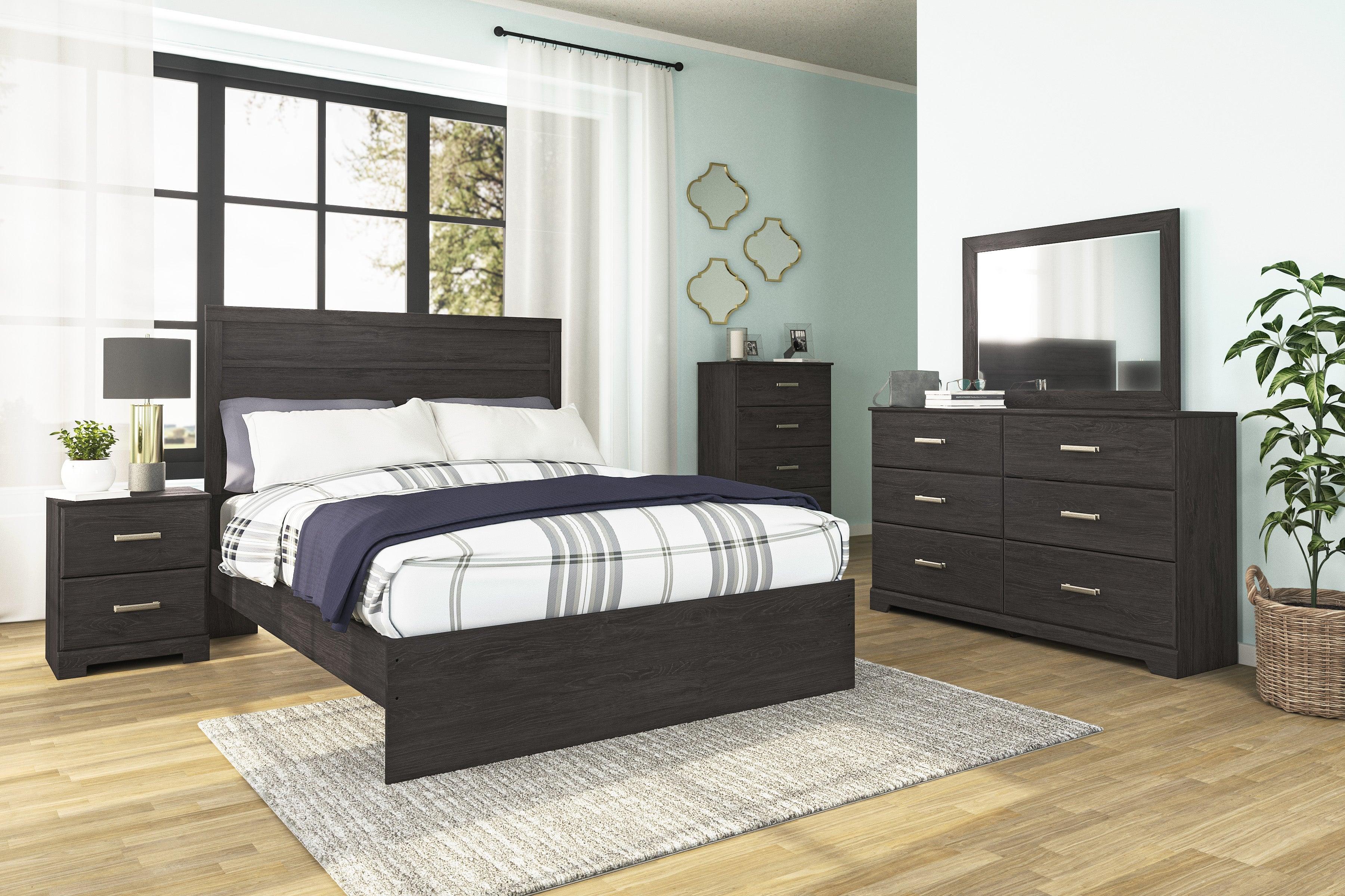 Belachime Black Panel Bedroom Set - Image 3