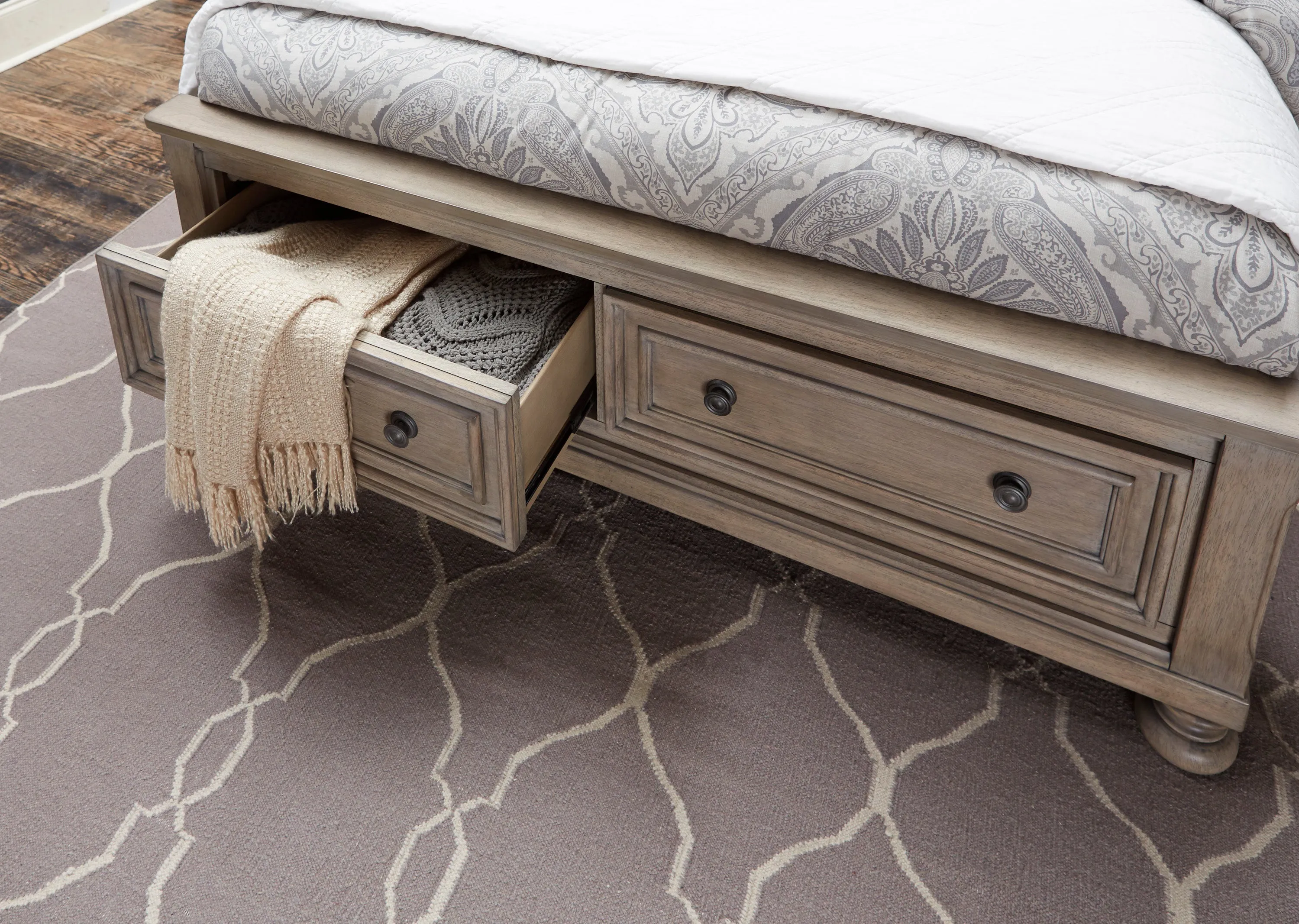 Bethel Wire Brushed Gray Sleigh Storage Platform Bedroom Set - Image 5