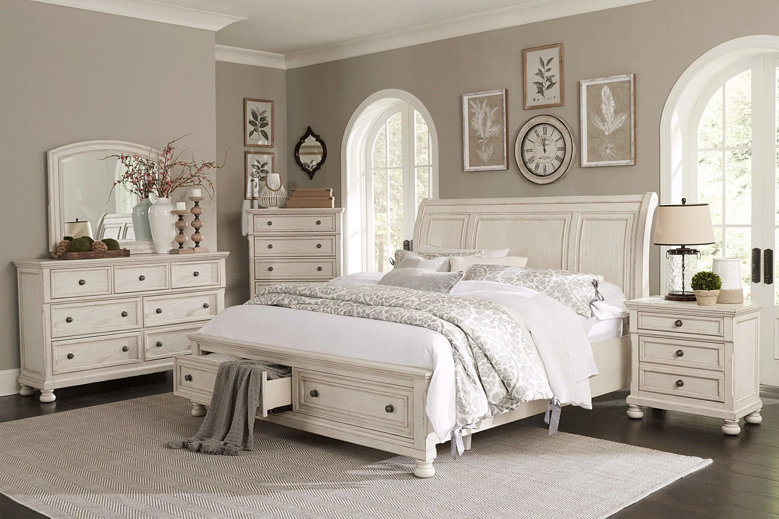 Bethel Wire Brushed White Chest - Image 2