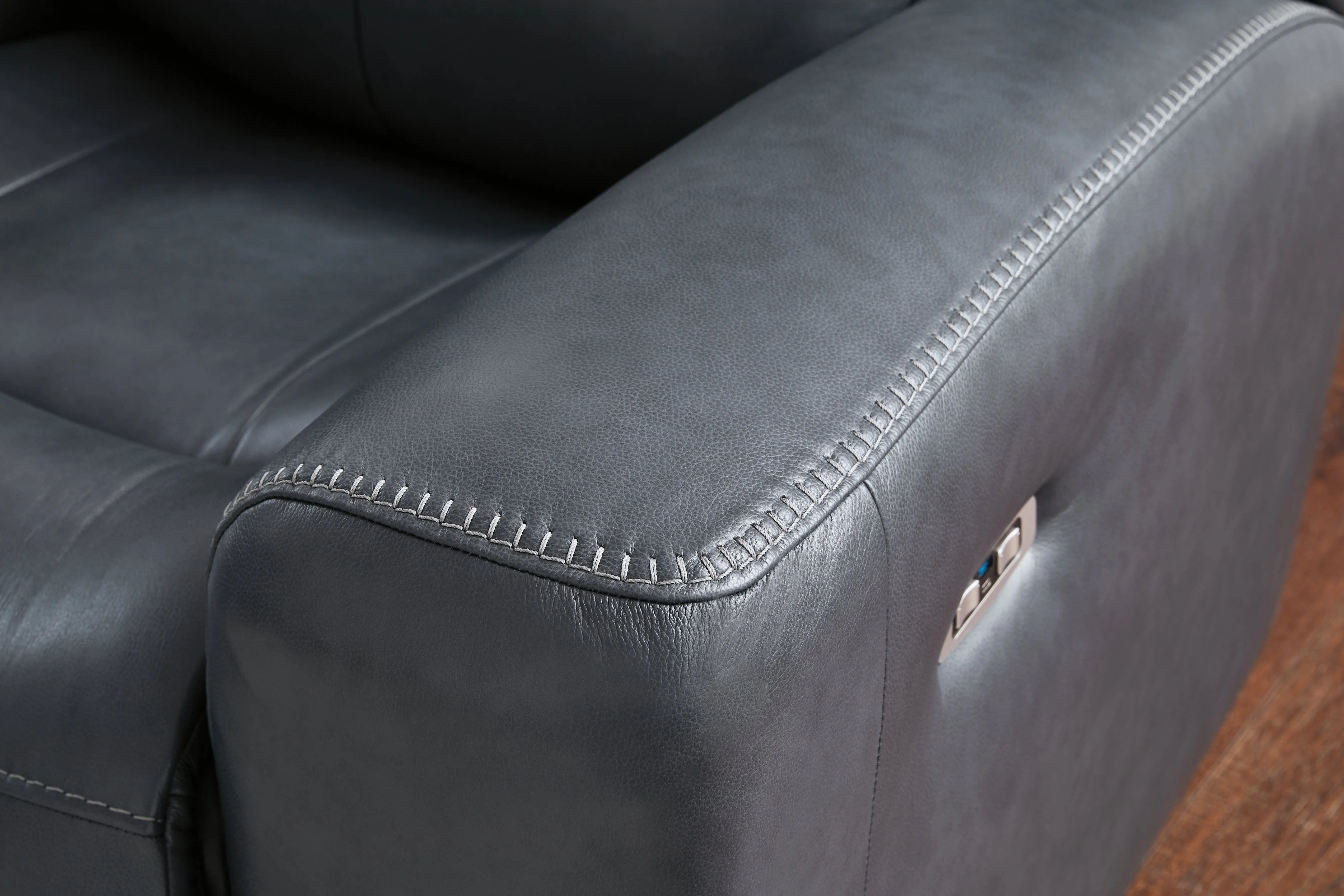 Bexhurst Admiral Power Reclining Sofa - Image 8