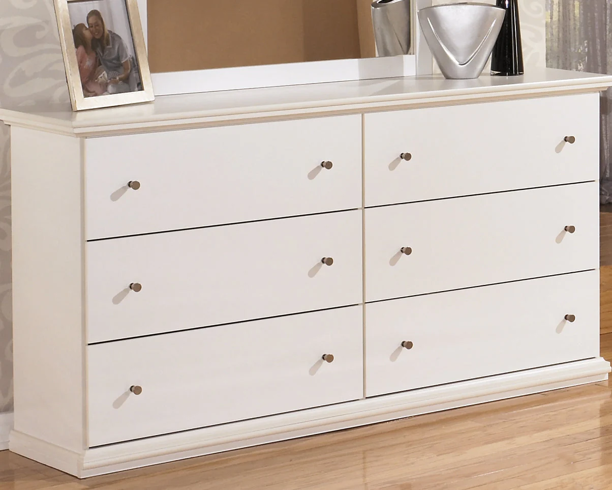 Bostwick Shoals Full Panel Bed with Dresser in White - Image 11