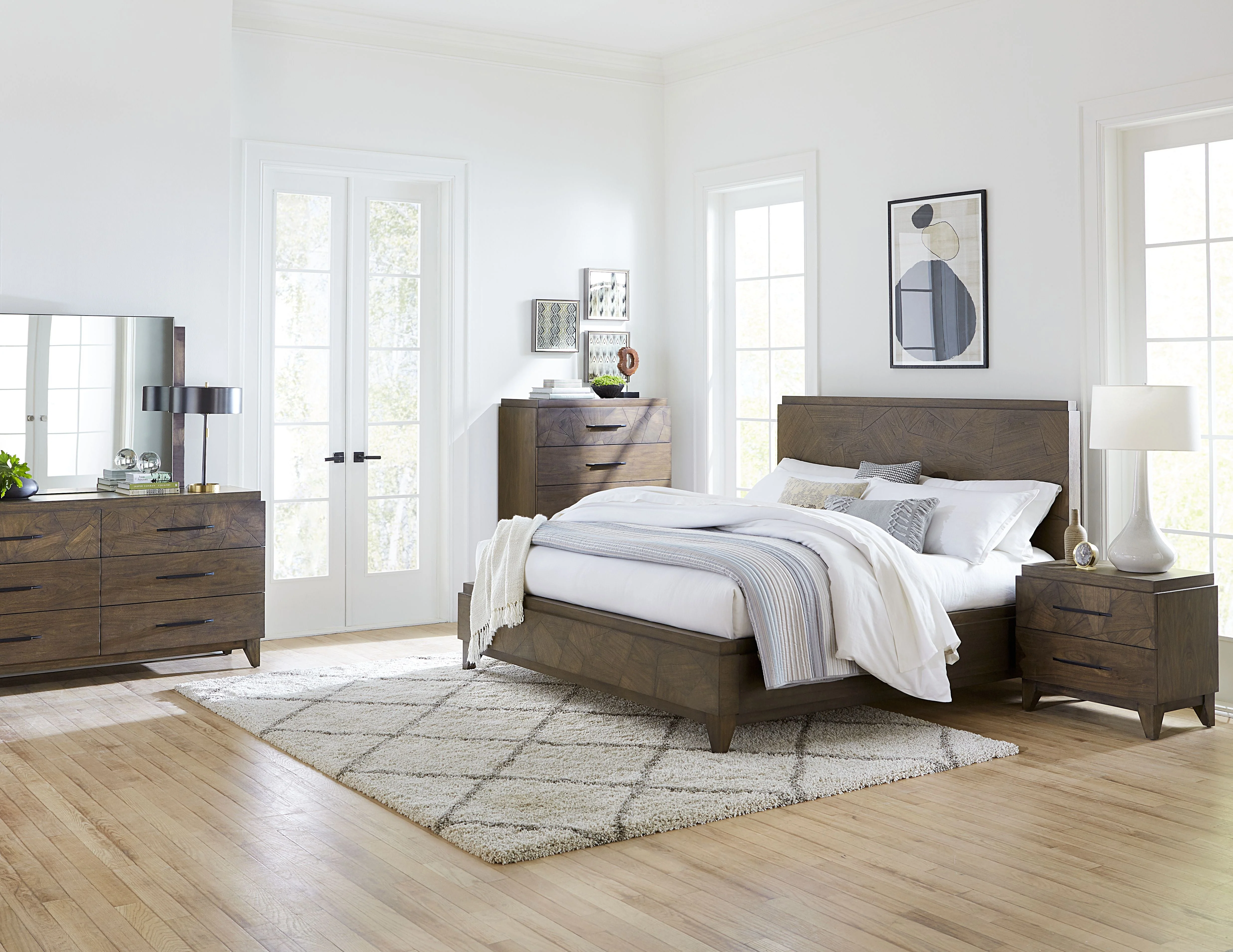 Broderick Wood Queen Panel Bed in Wild Oats Brown - Image 2