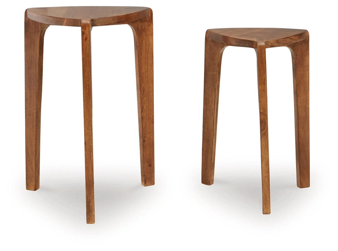 Brynnleigh Medium Brown Accent Table - Image 4