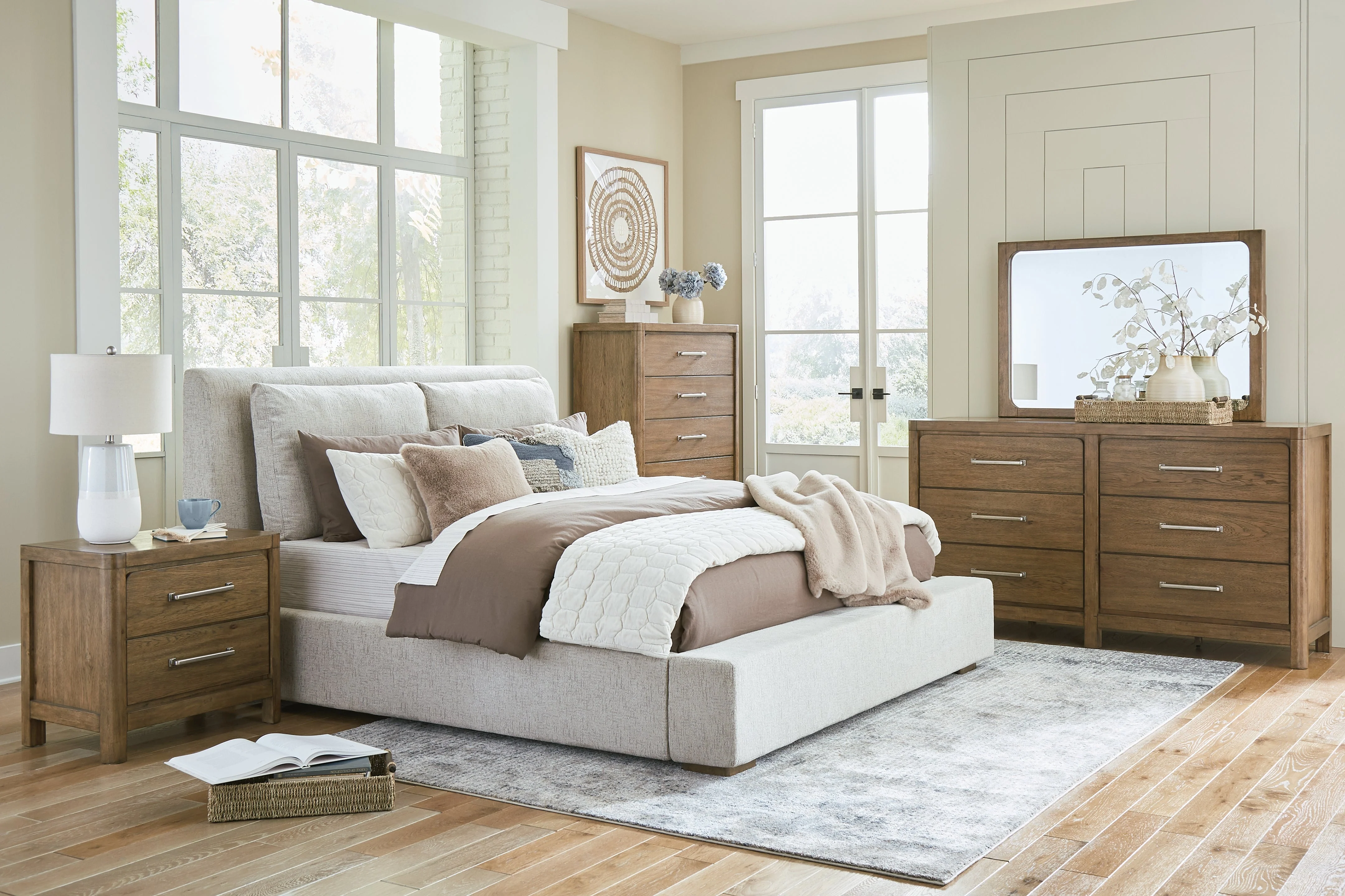 Cabalynn Light Brown Upholstered Panel Bedroom Set