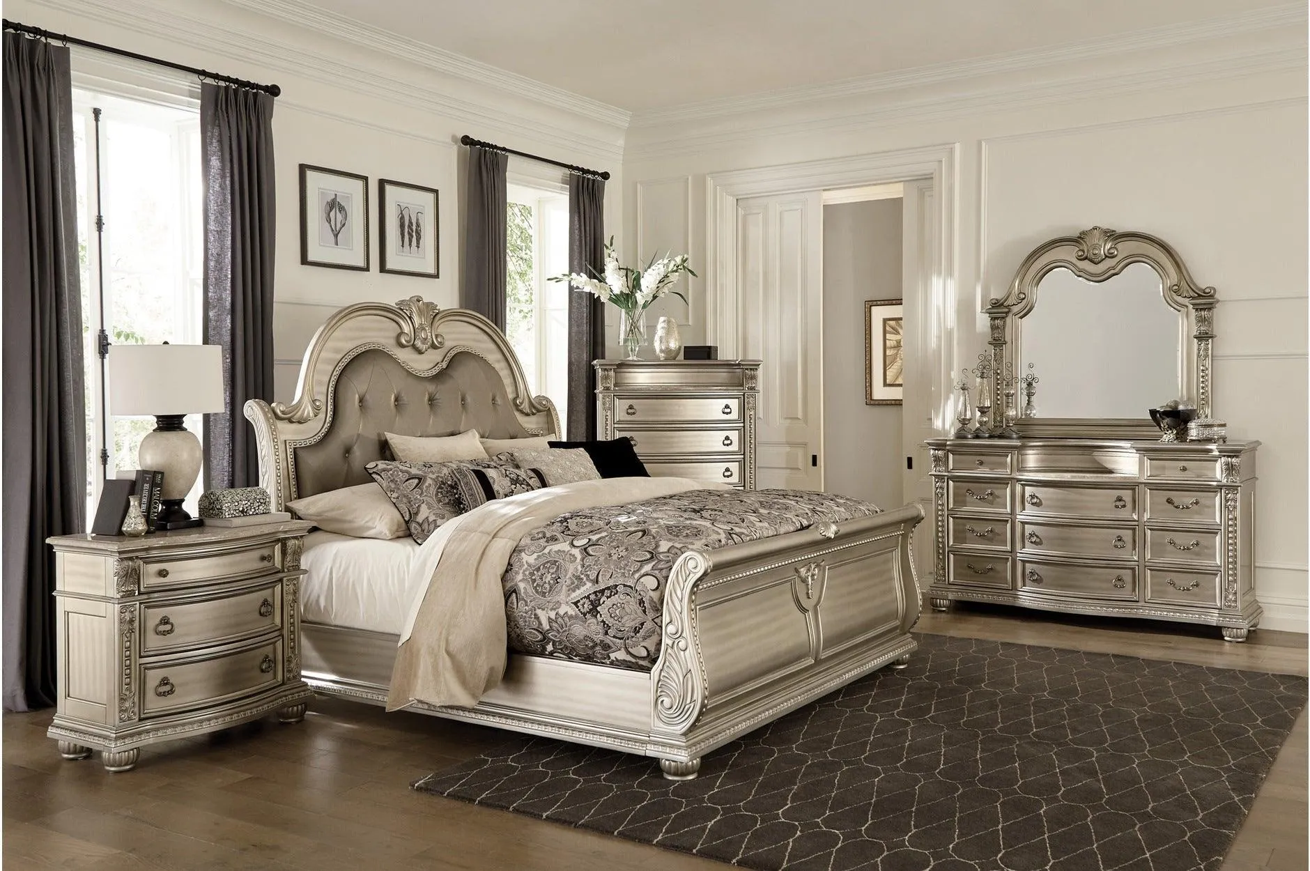 Cavalier Silver Queen Upholstered Sleigh Bed - Image 2