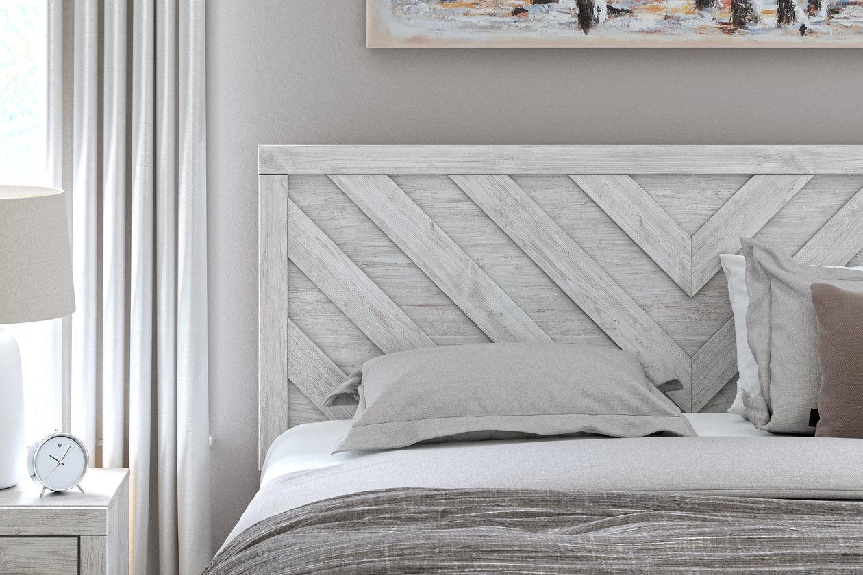 Cayboni Whitewash King Panel Bed - Image 8