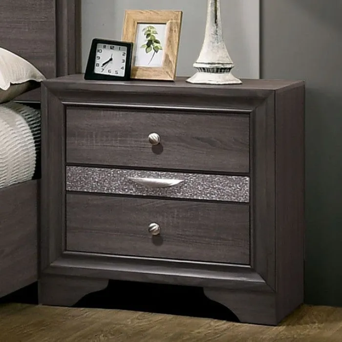 Chrissy Gray 4-Piece Queen Bedroom Set - Image 3
