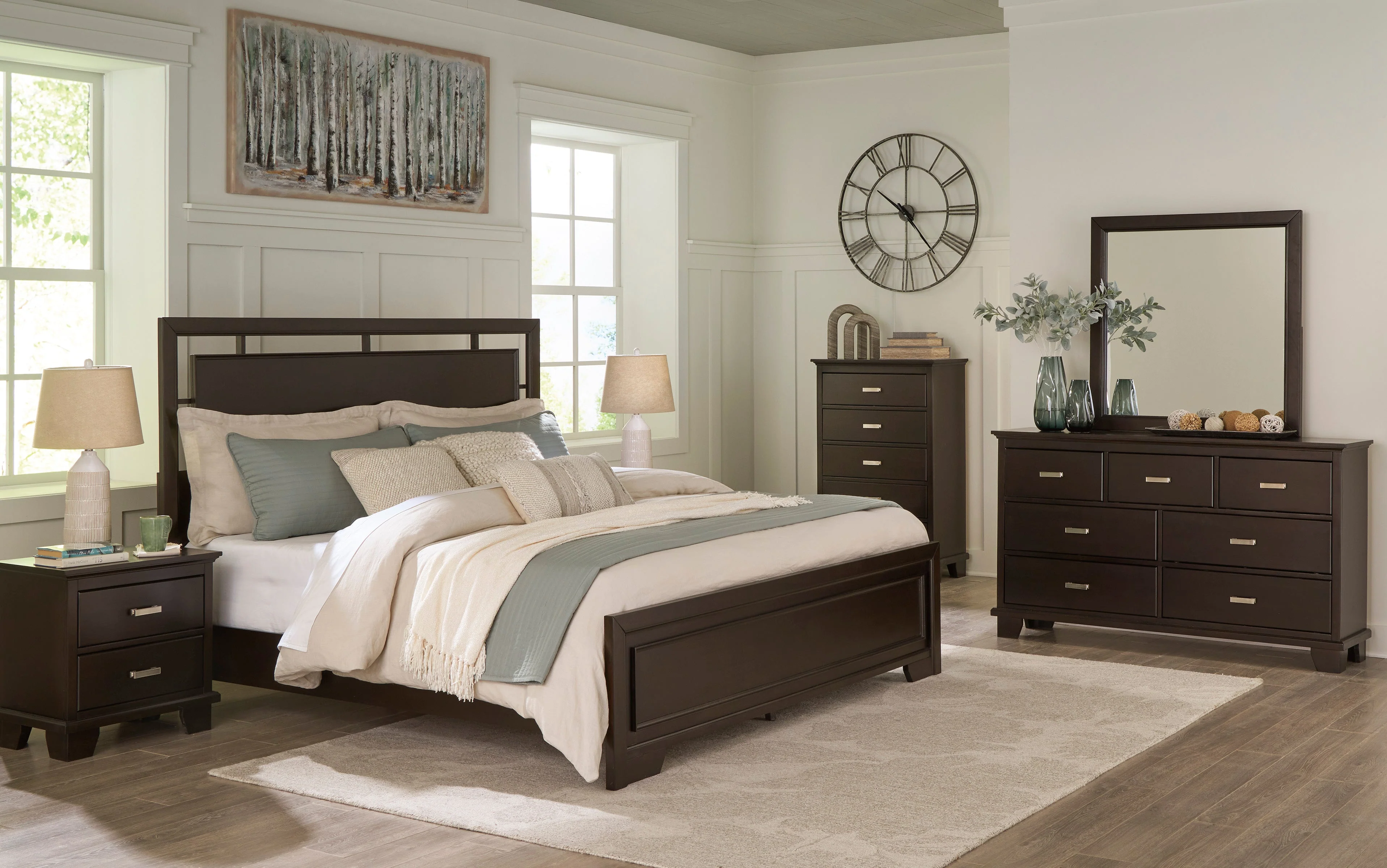 Covetown Dark Brown Panel Bedroom Set
