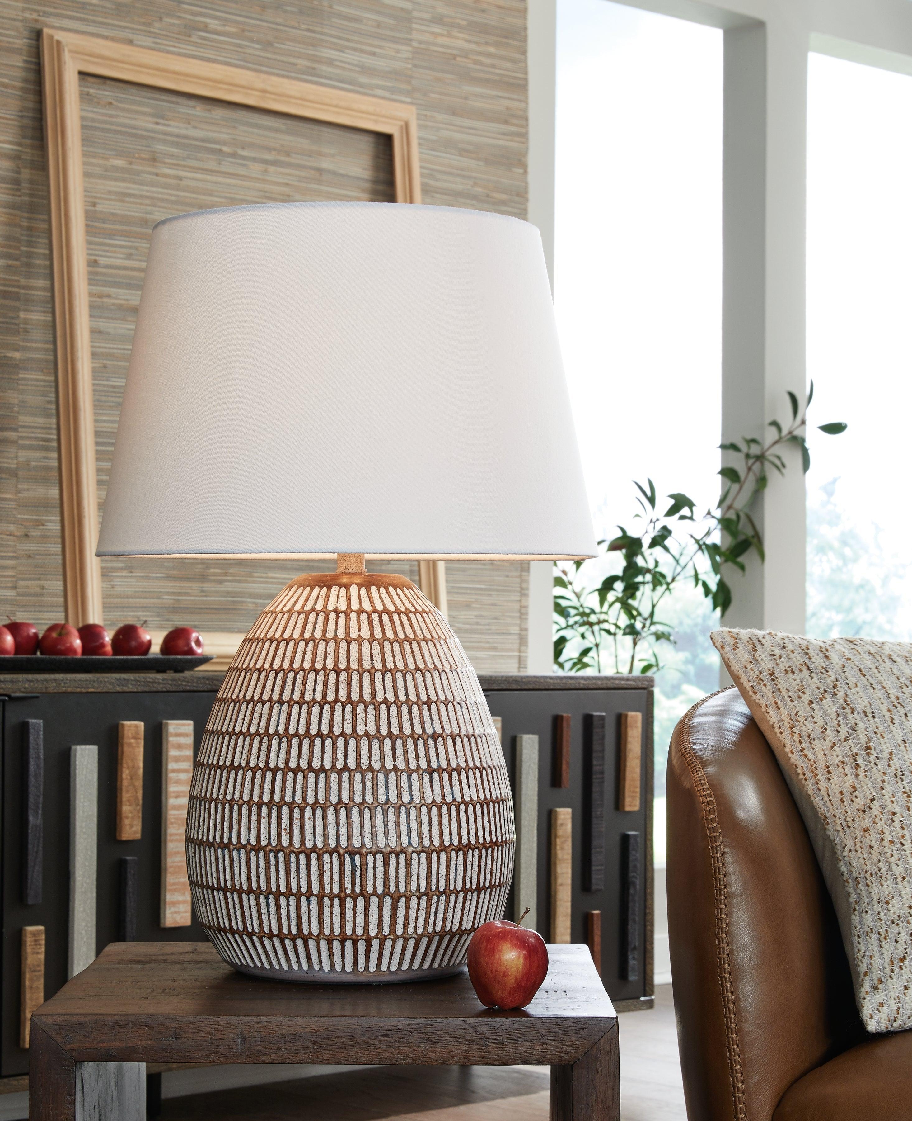 Darrich Beige/White Table Lamp - Image 5