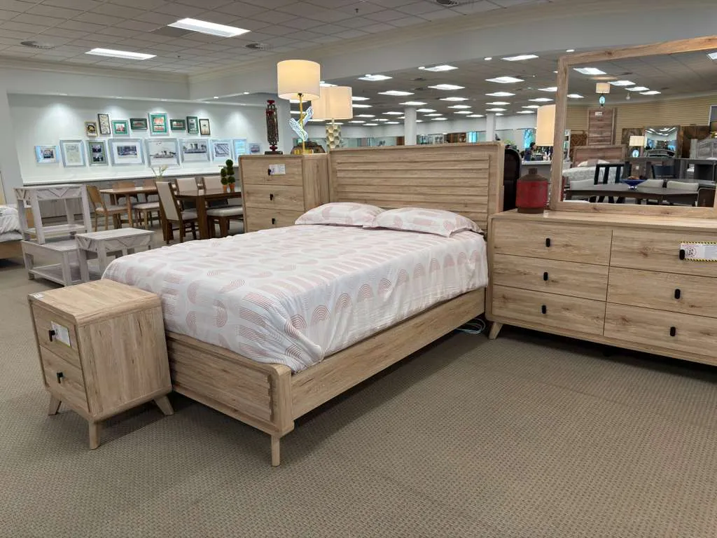 Dawson Light Brown Panel Bedroom Set - Image 3