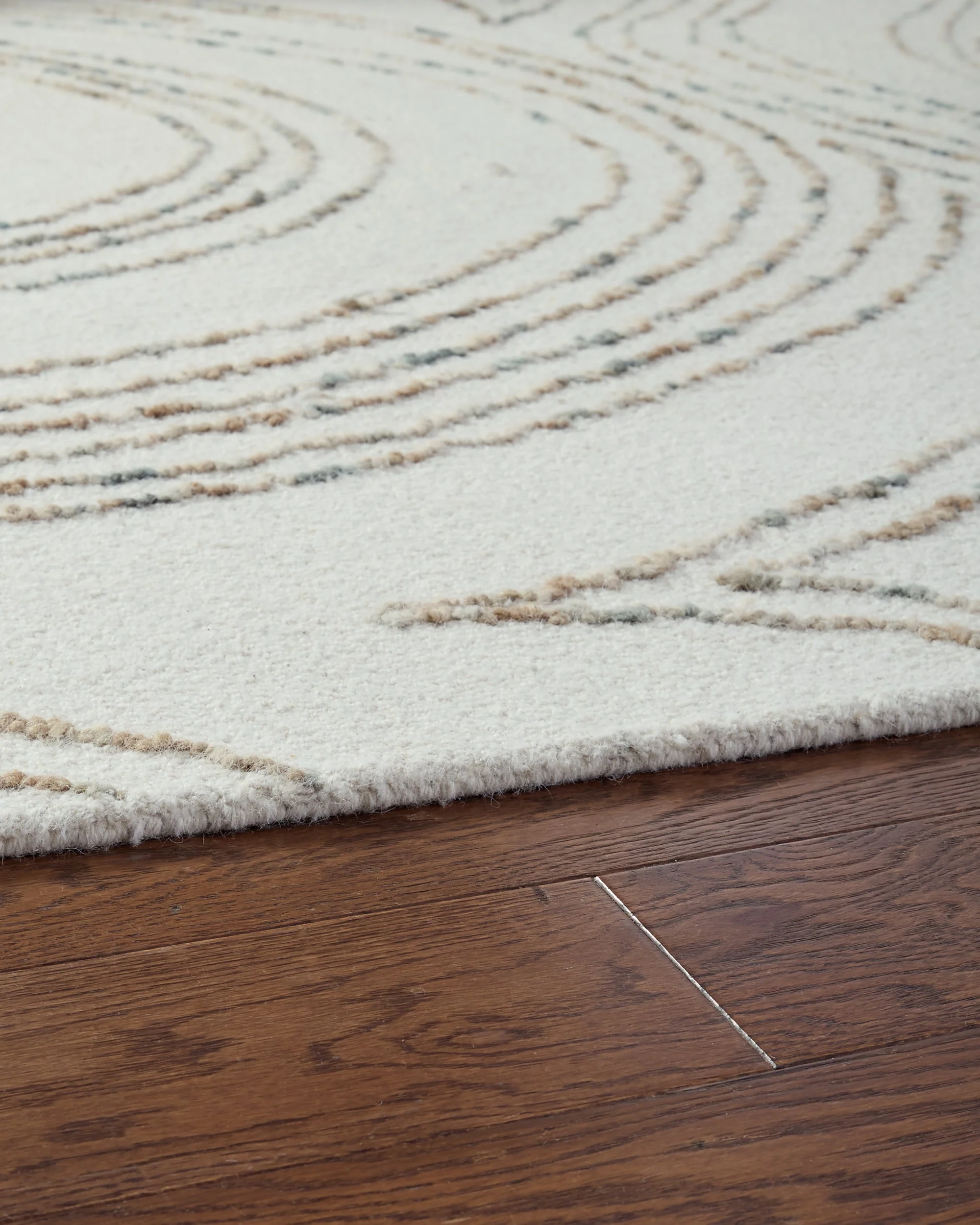 Deenbury Ivory/Green/Brown Large Rug - Image 7