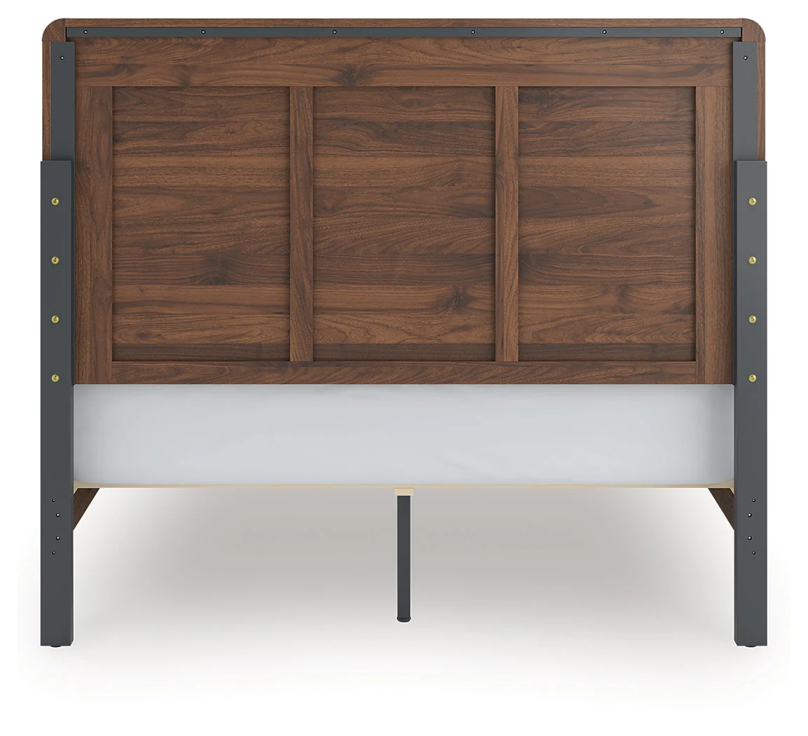 Fortlorn Walnut Brown Queen Panel Bed - Image 6