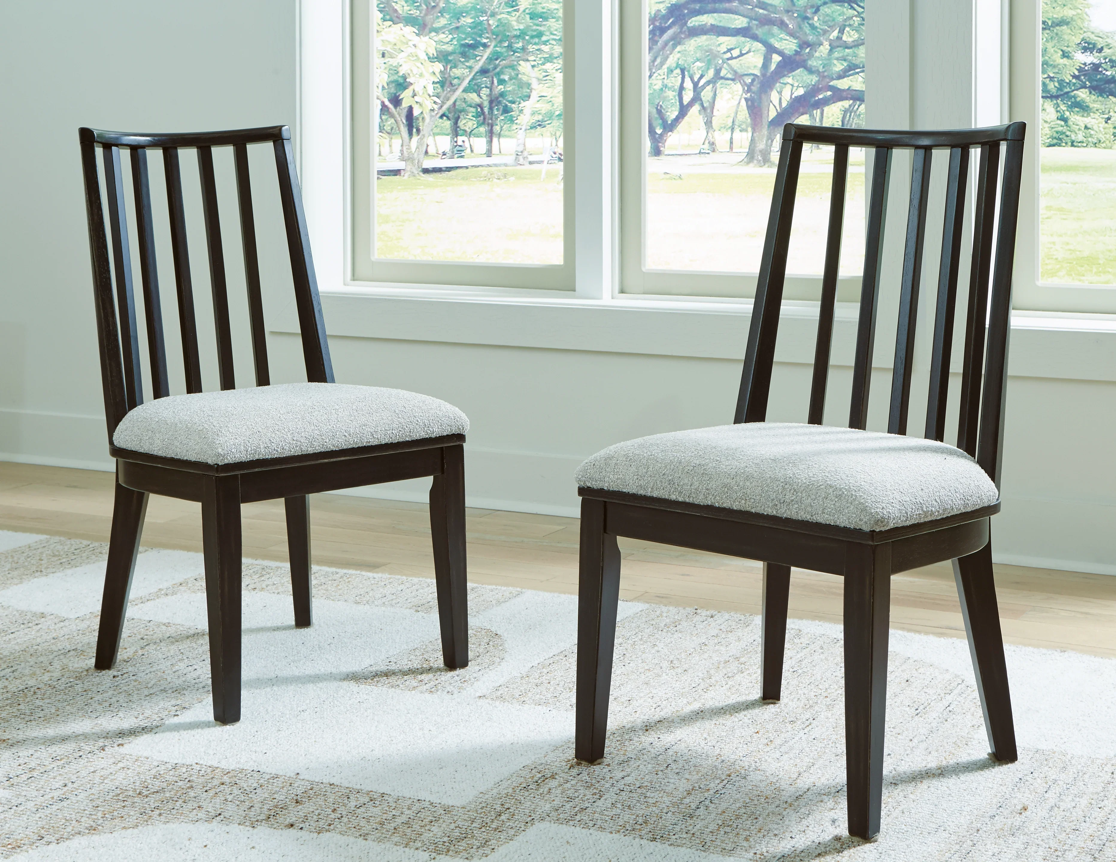 Galliden Black/Brown Extendable Dining Table and 6 Chairs - Image 5