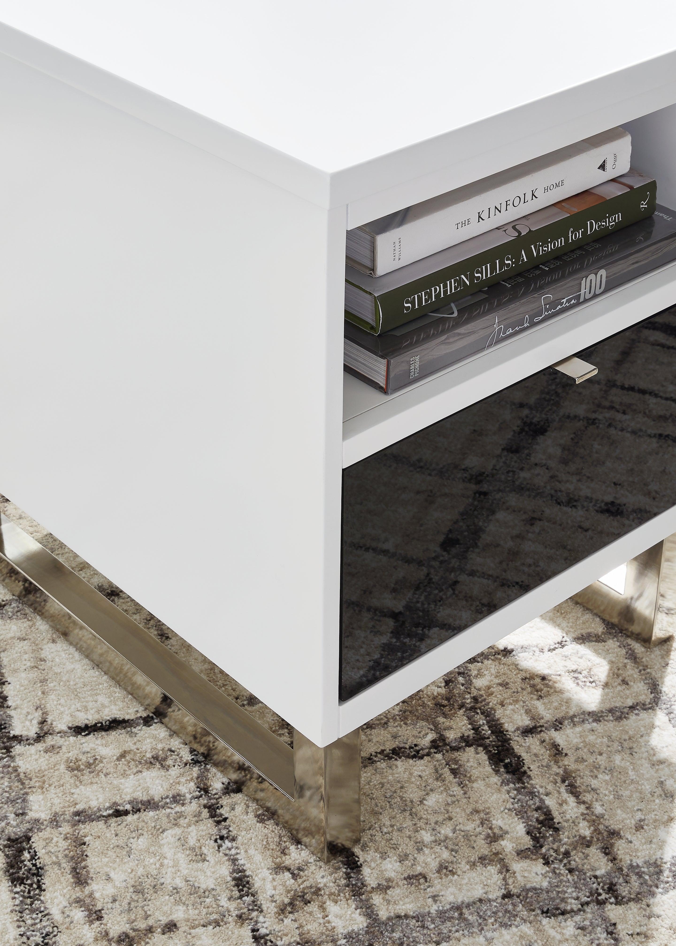 Gardoni White/Black Chairside End Table - Image 8