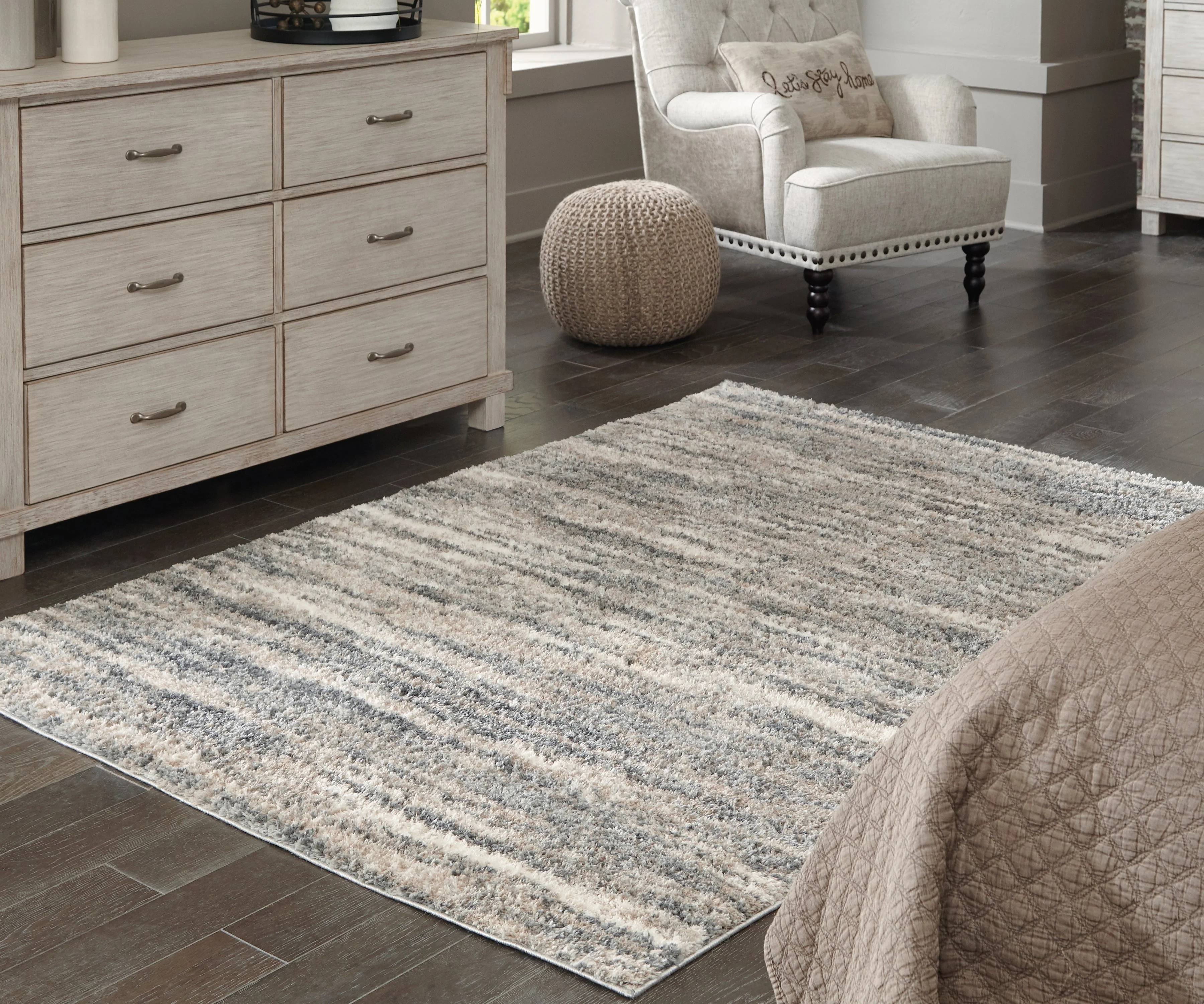 Gizela Ivory/Beige/Gray Medium Rug - Image 5