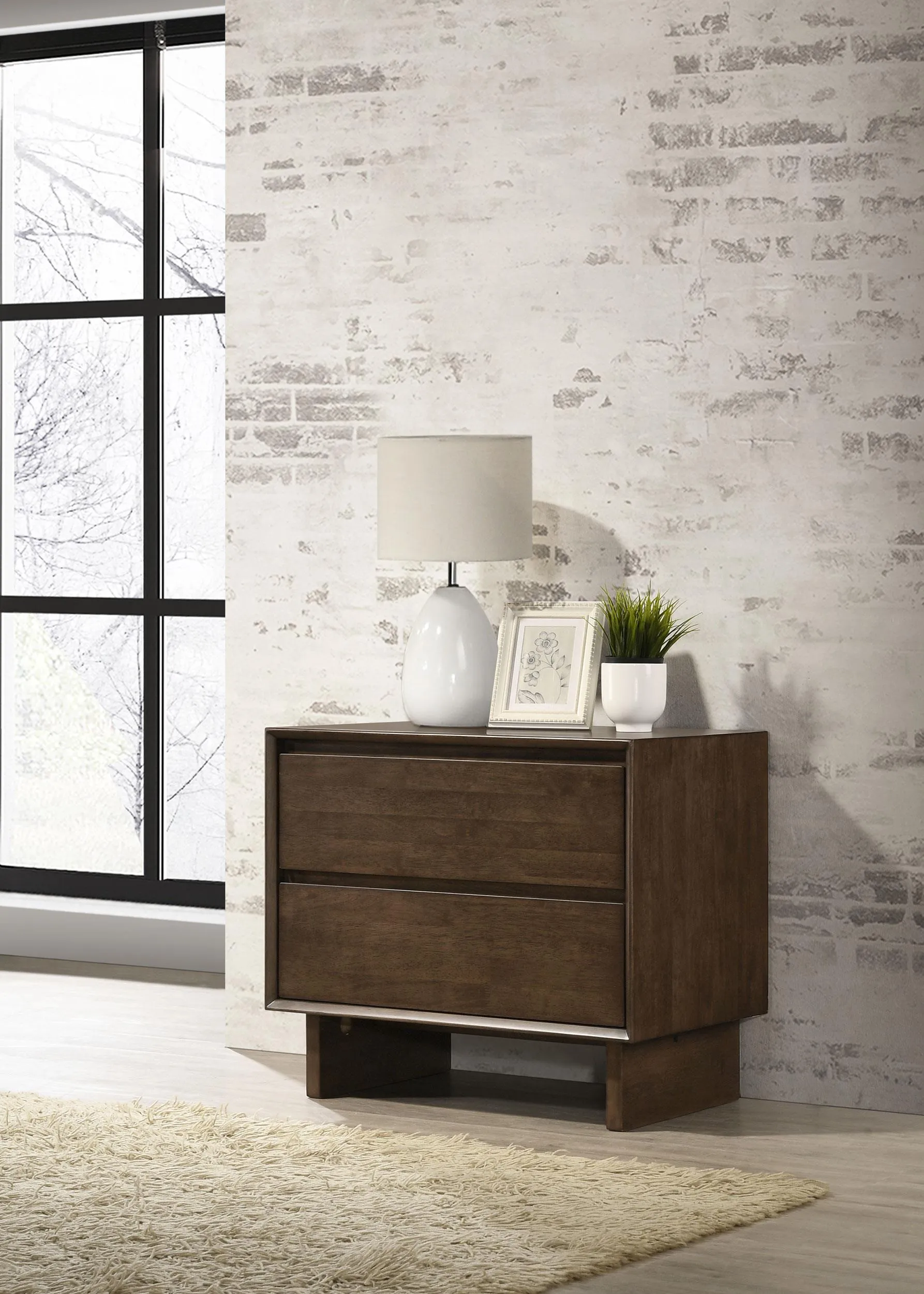 Glenwood Warm Brown 2-Drawer Nightstand