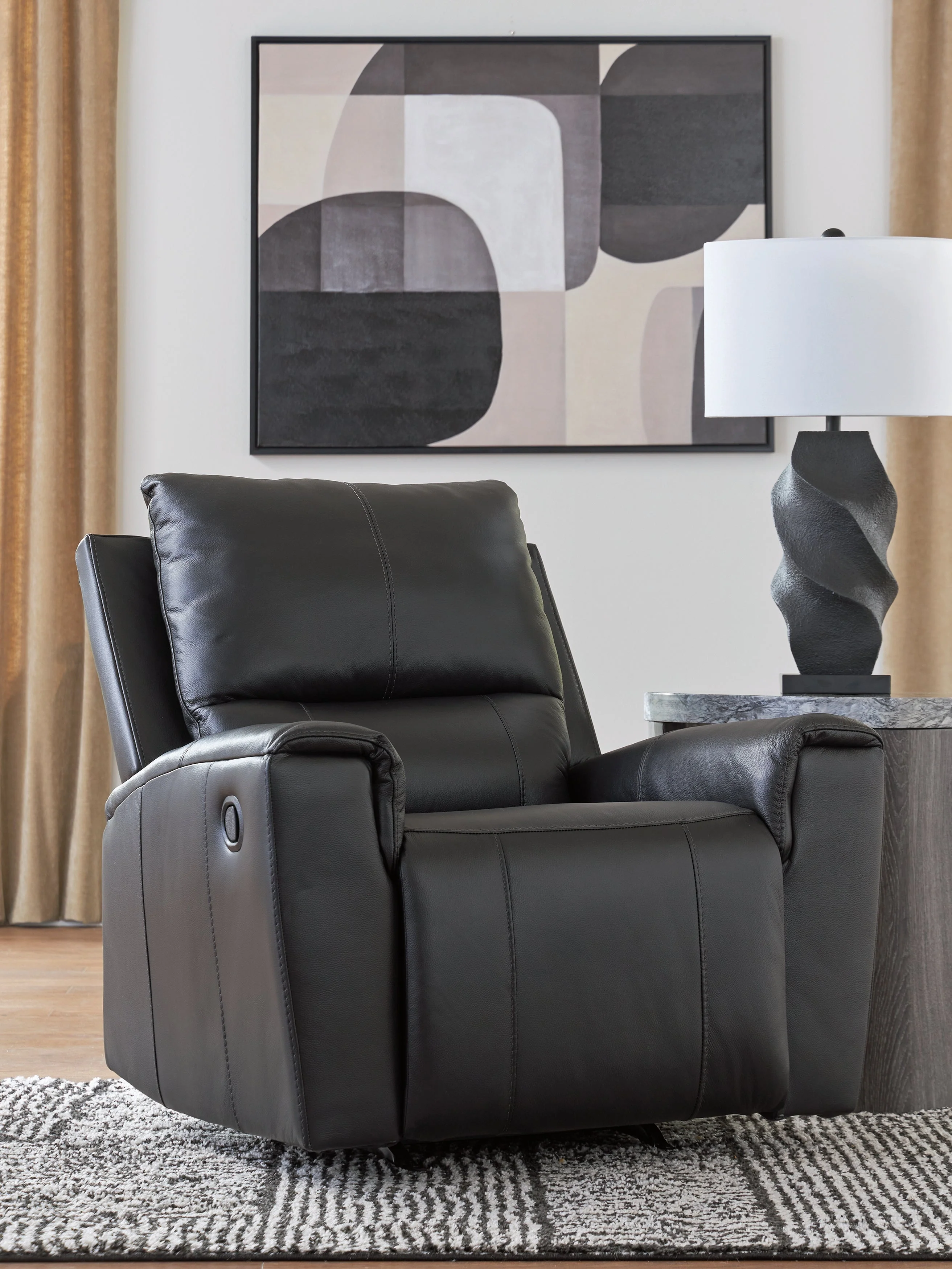 Glossmore Black Recliner