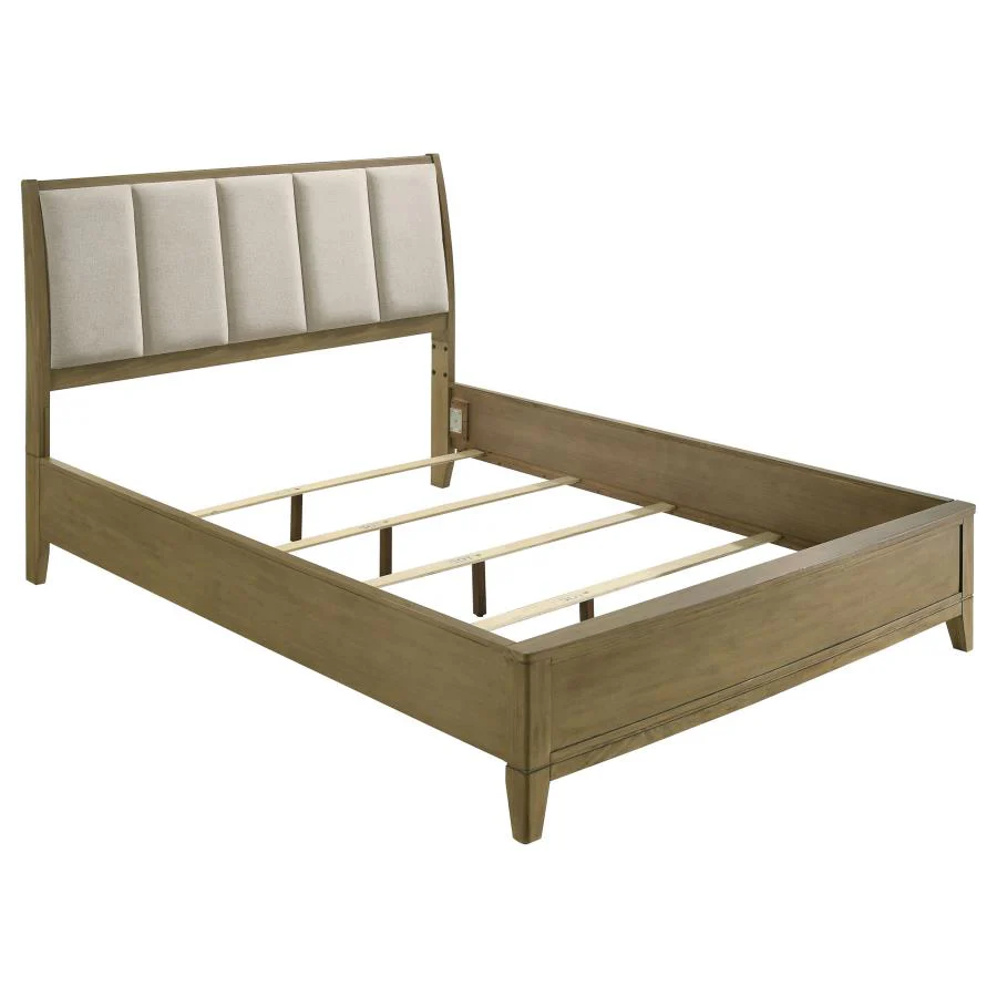 Granada Natural Pine 5-Piece Queen Bedroom Set - Image 3