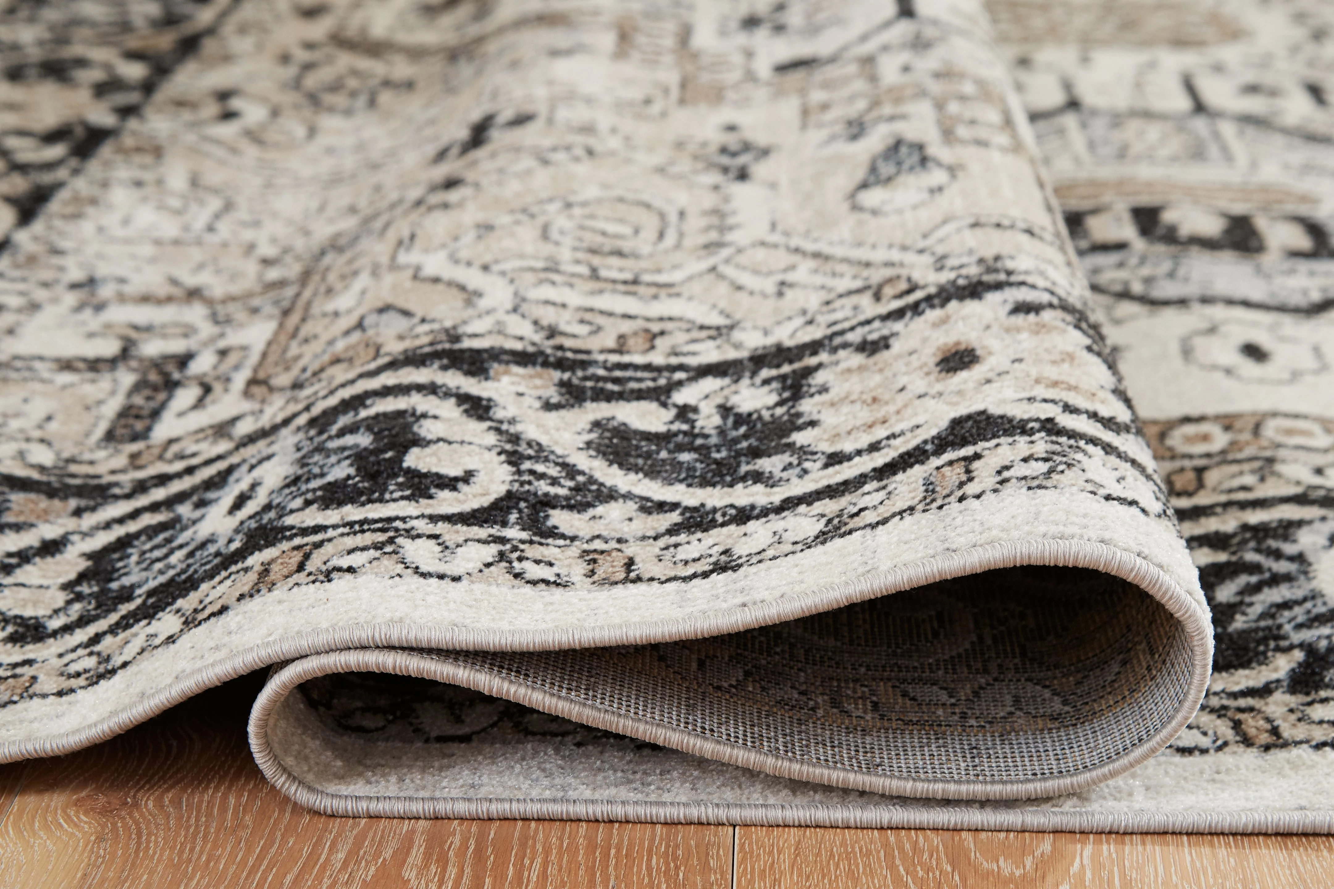 Gregmoore Multi 7'7" x 9'11" Rug - Image 4