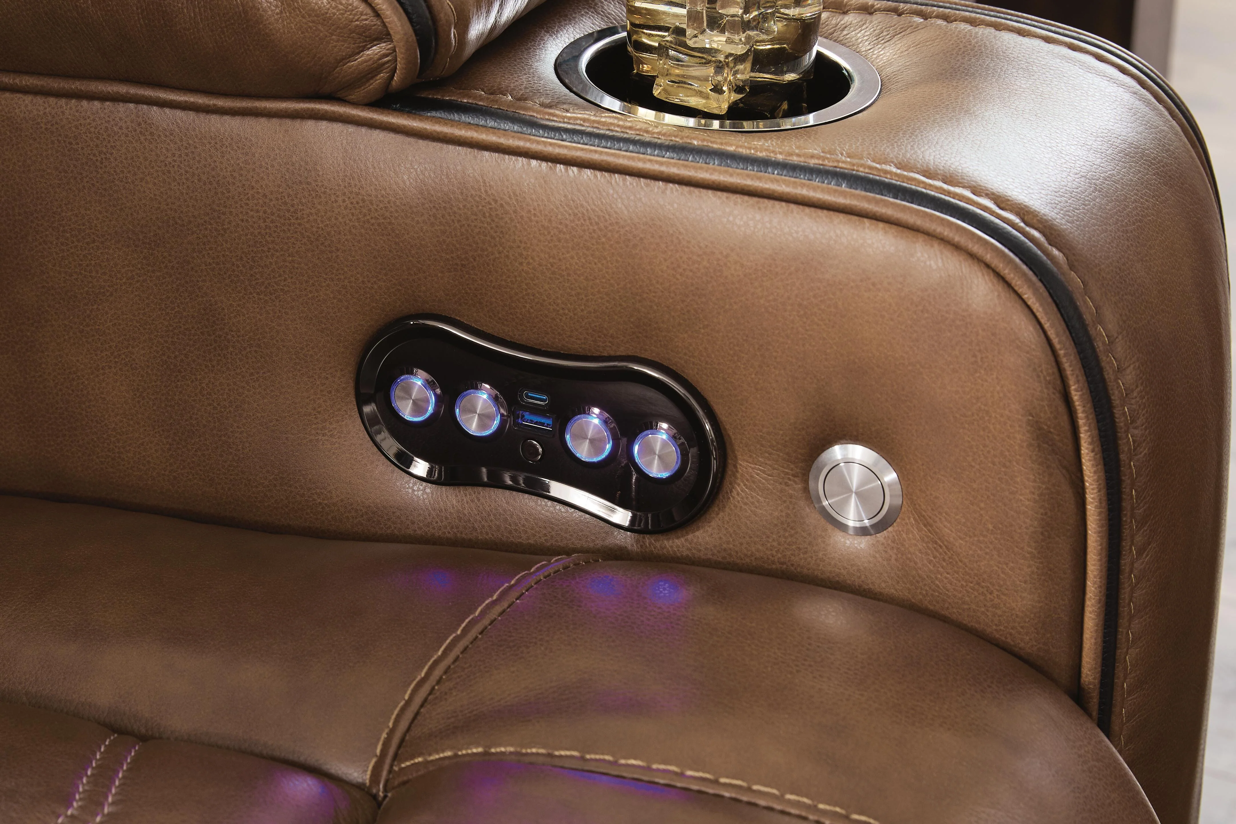 Gruaro Amber Power Recliner - Image 7