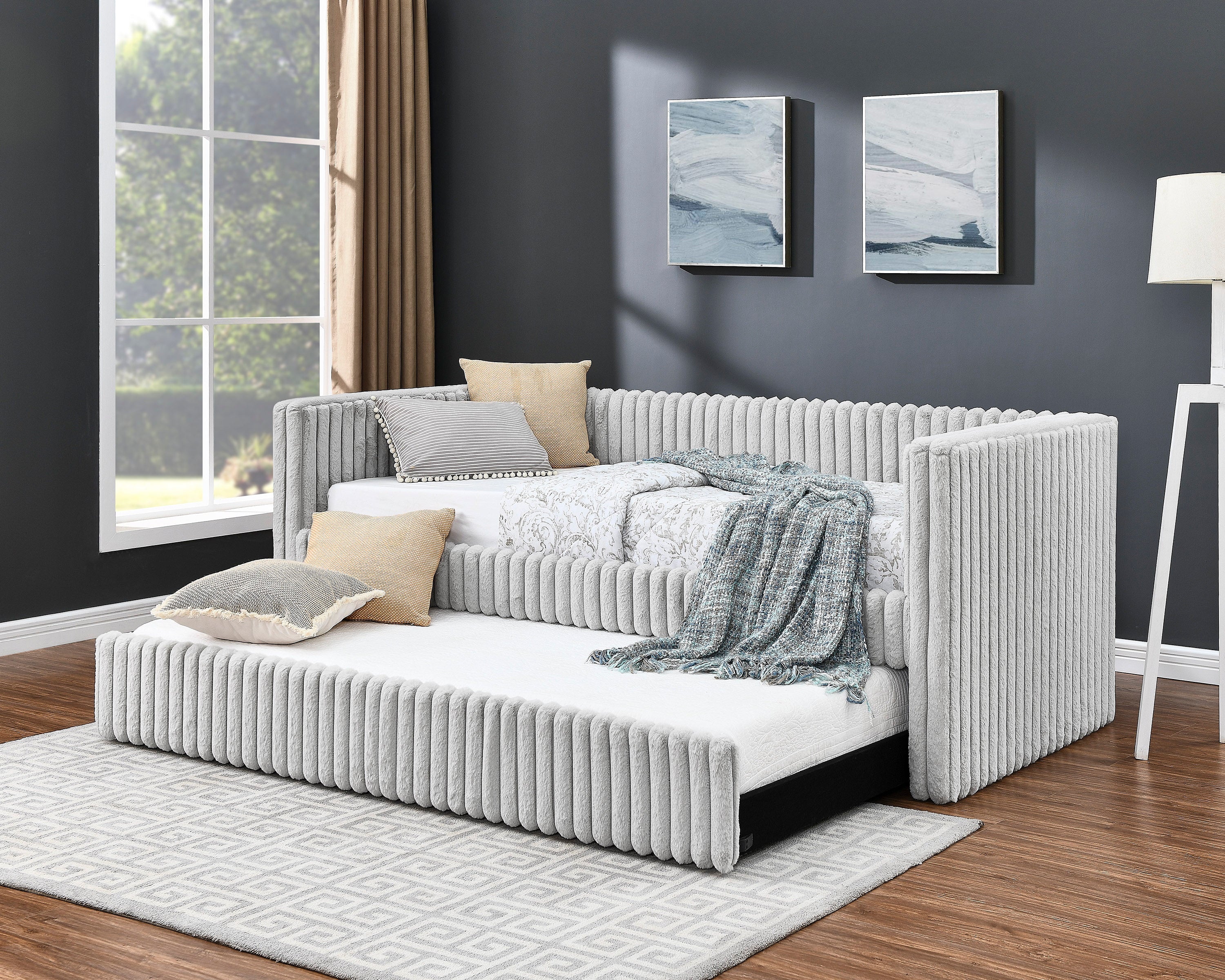 Hailey Light Grey Daybed with Trundle