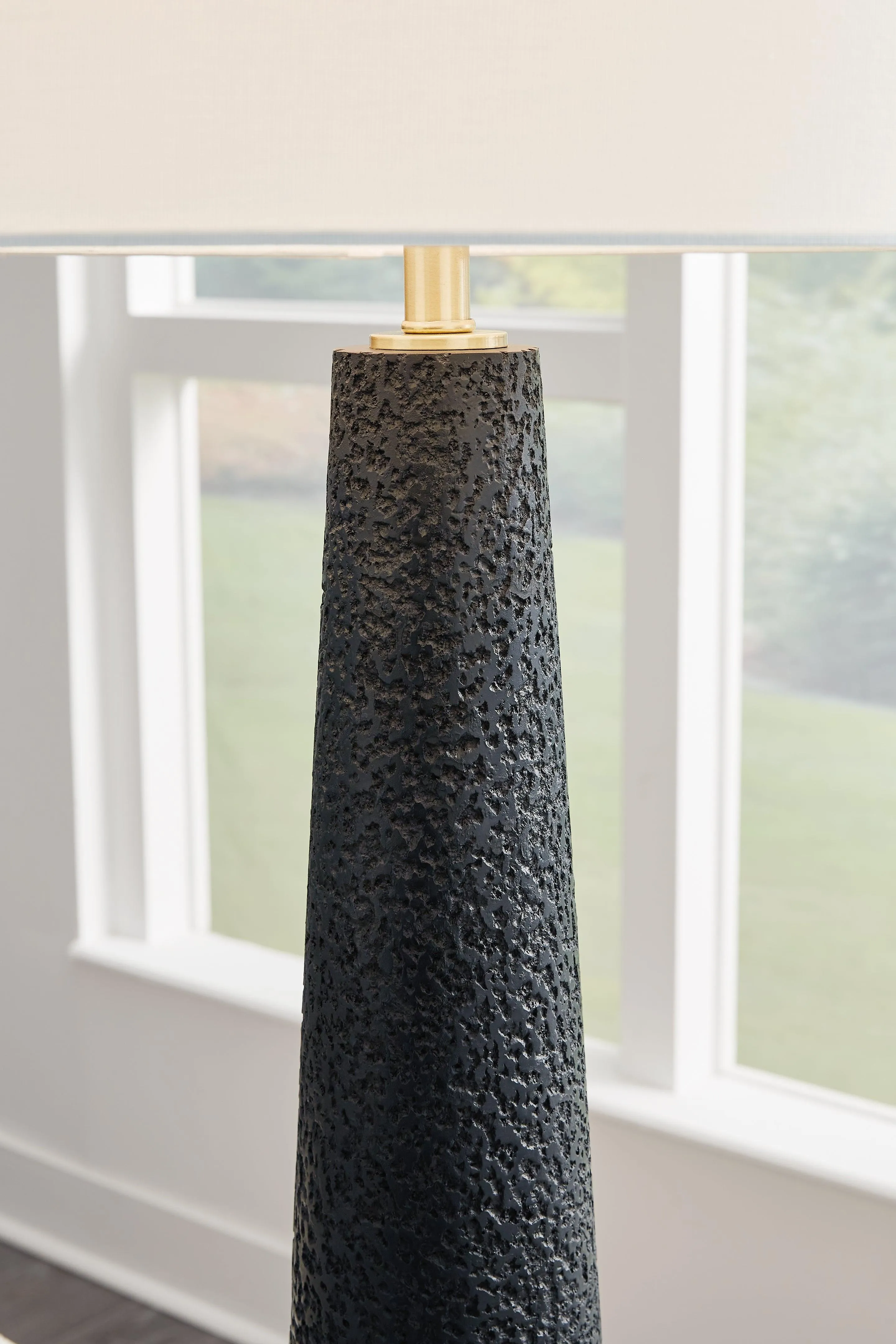 Hallburg Black Floor Lamp - Image 4