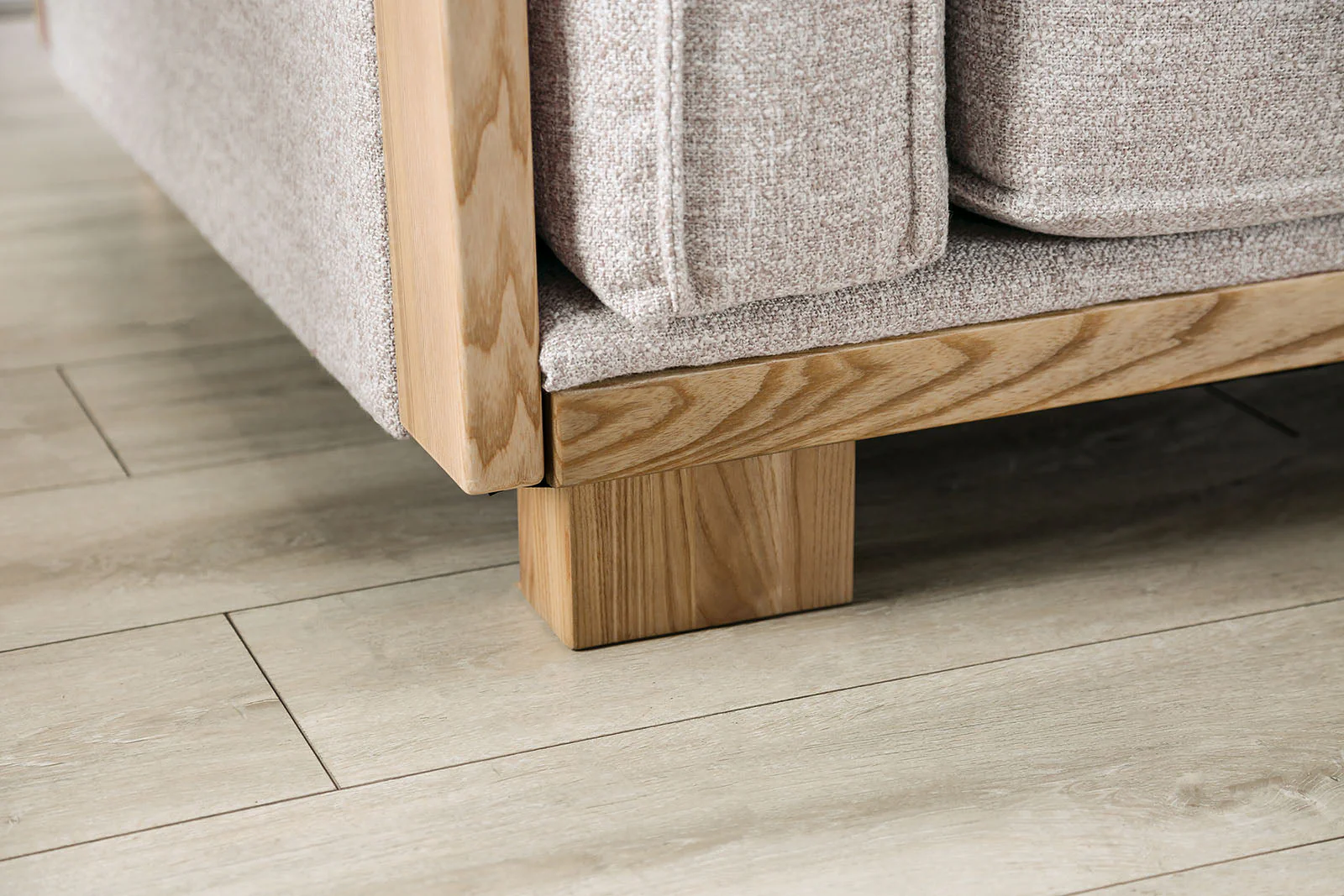 Harstad Light Brown/Natural Chair - Image 3