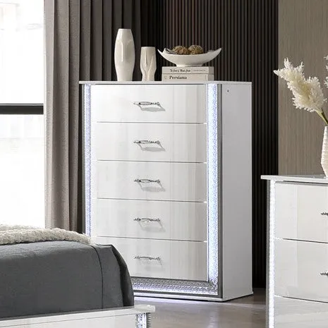 Hazeline White 5-Piece Queen Bedroom Set - Image 6