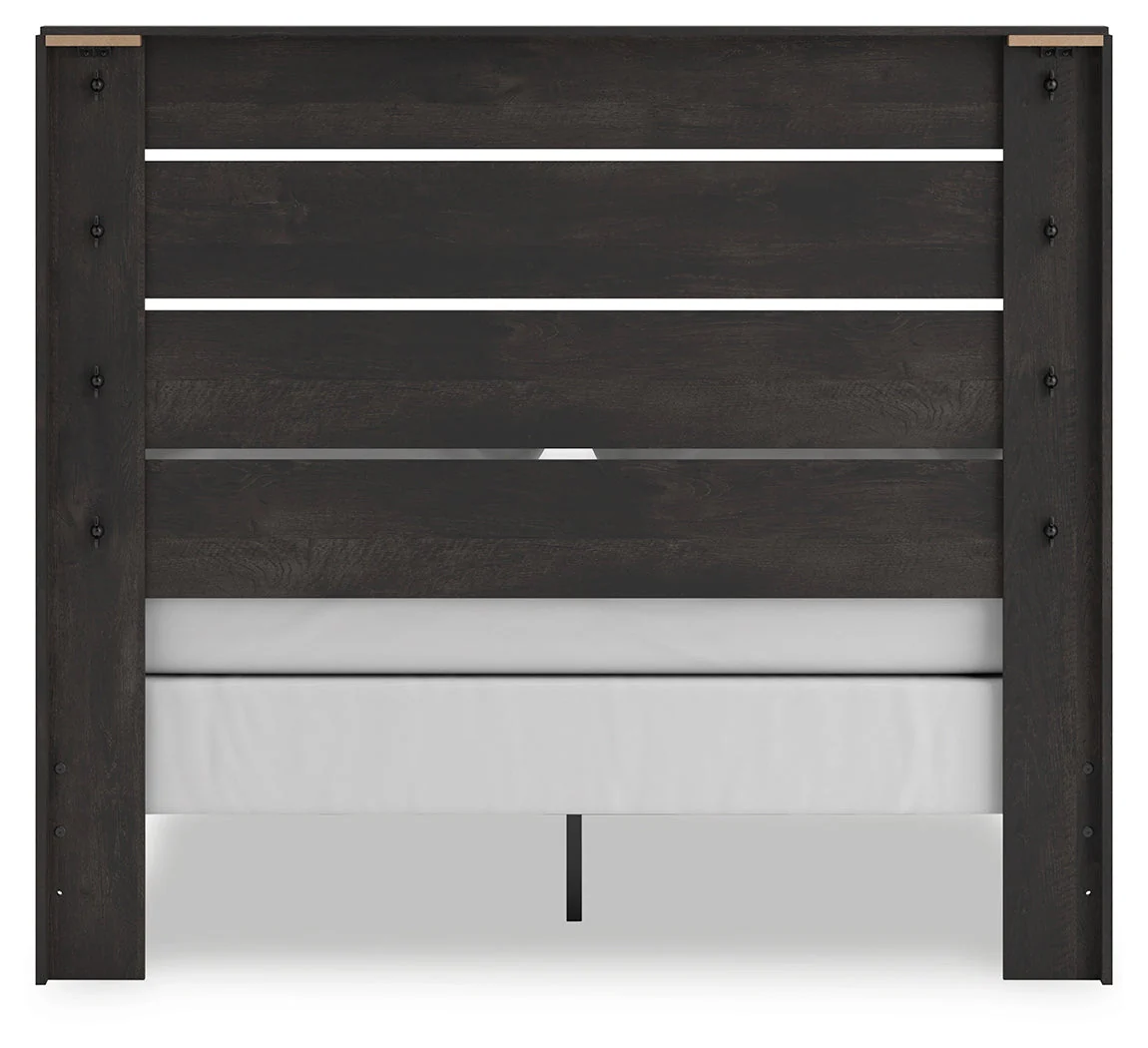 Hollivern Queen Panel Bed, Dresser, Mirror and Nightstand - Image 12