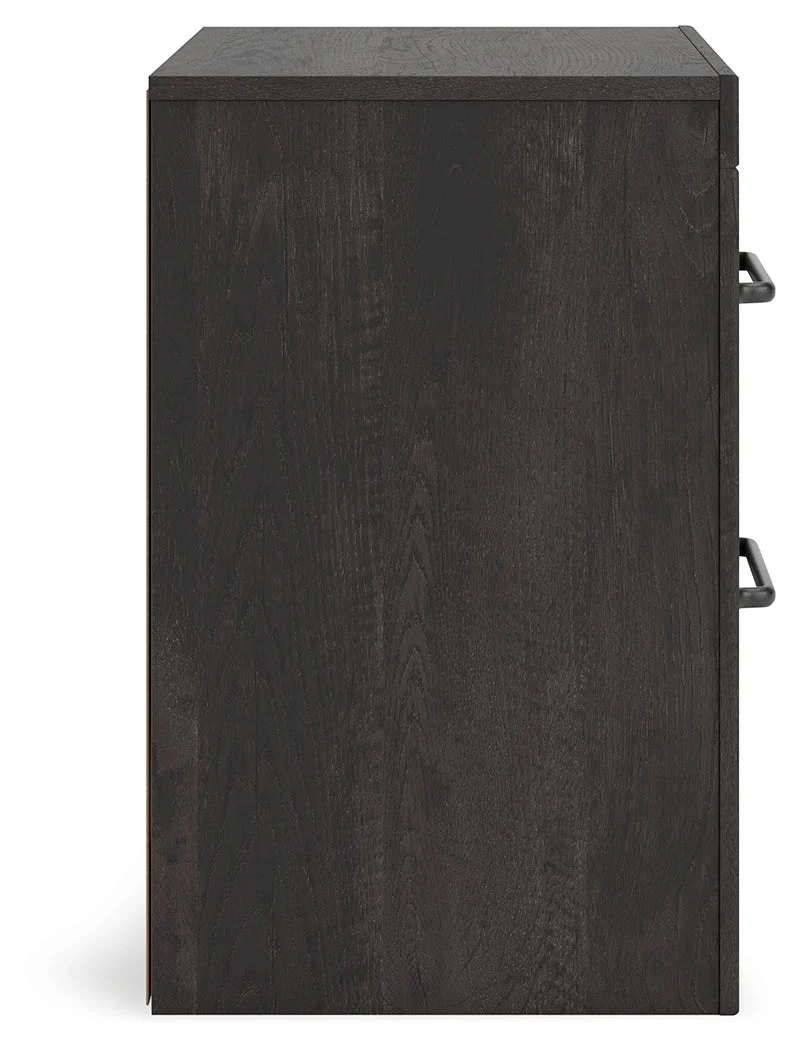 Hollivern Queen Panel Bed, Dresser, Mirror and Nightstand - Image 18