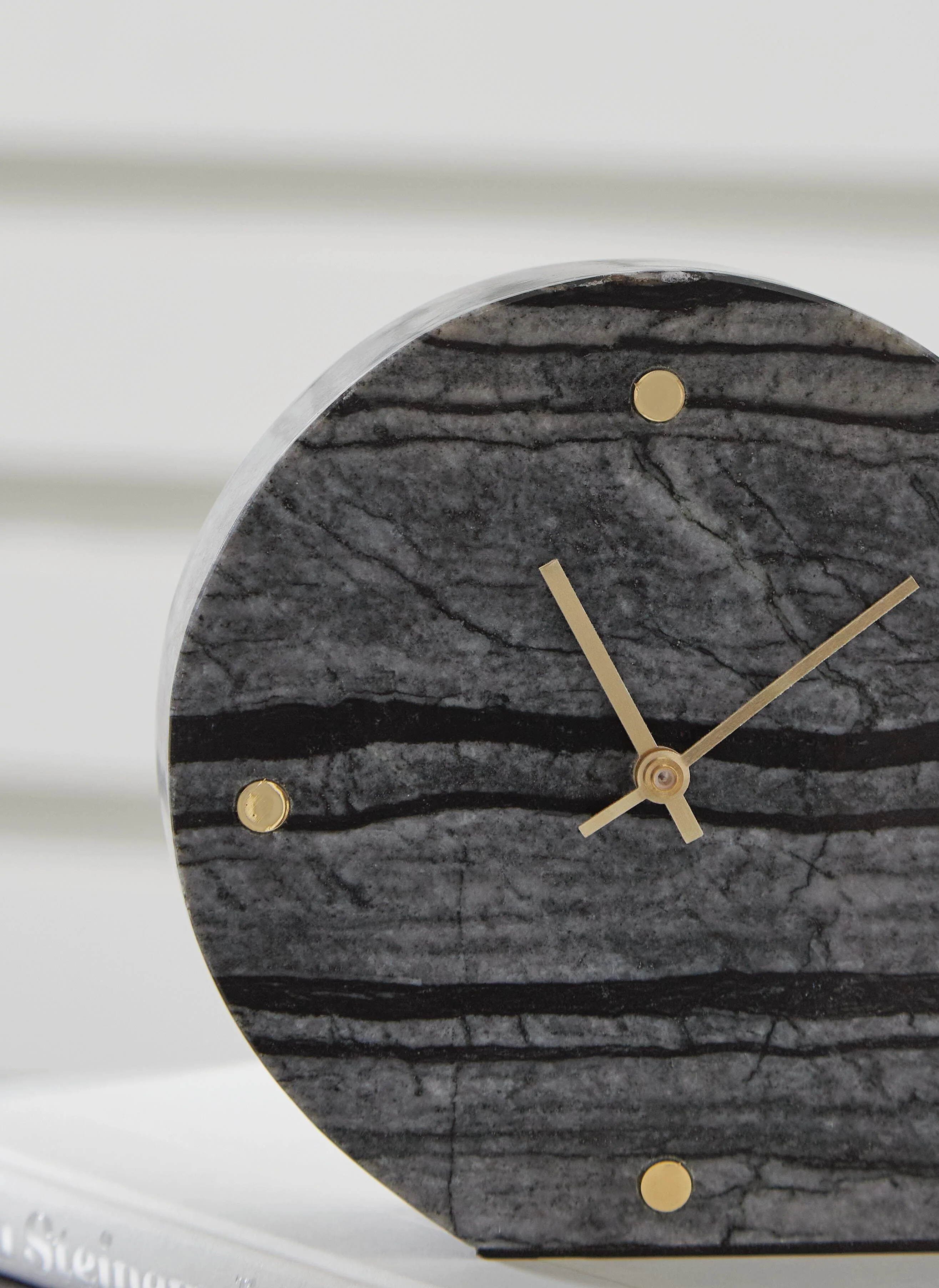 Janmour Black Table Clock - Image 5