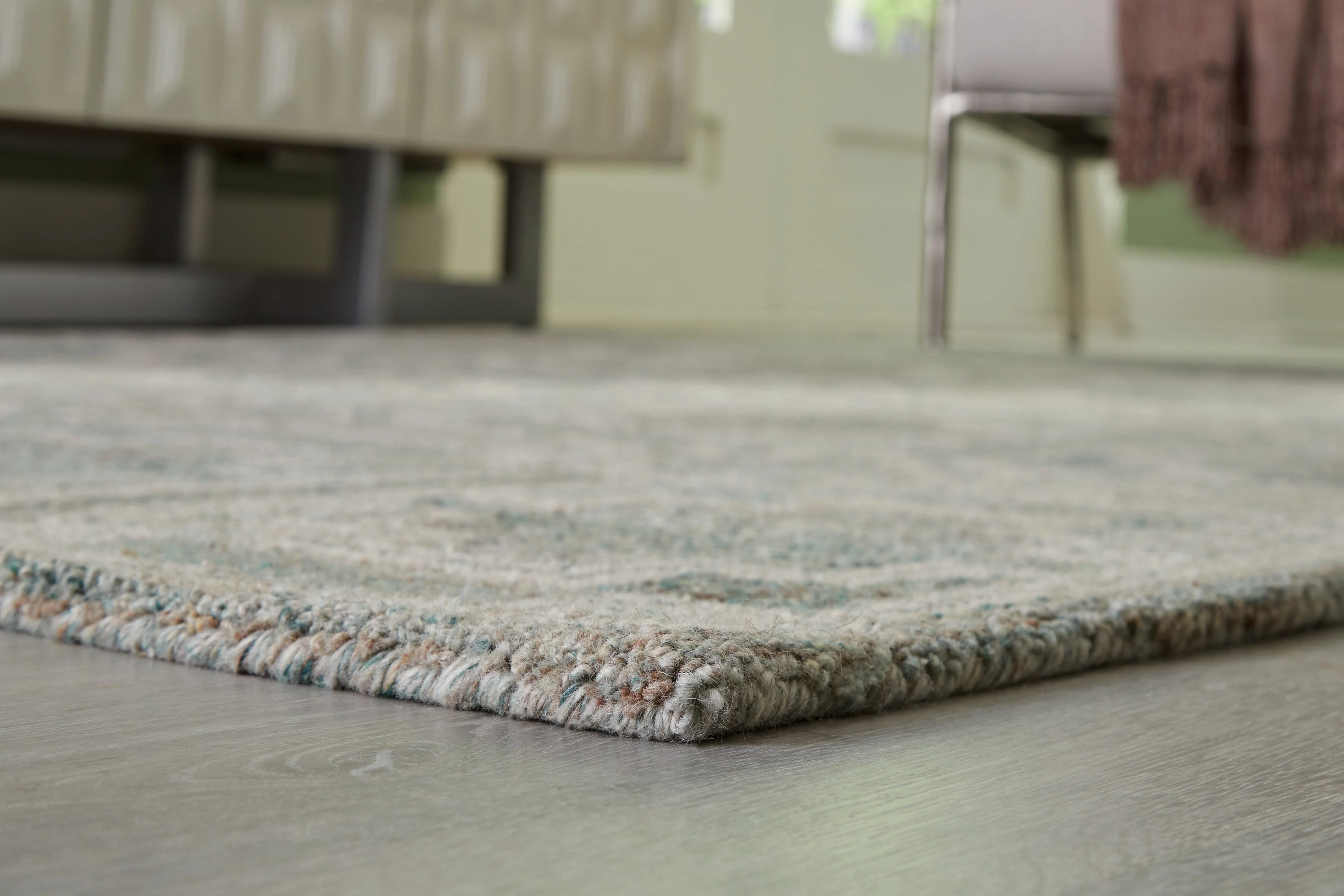 Jossland Green/Ivory Large Rug - Image 3