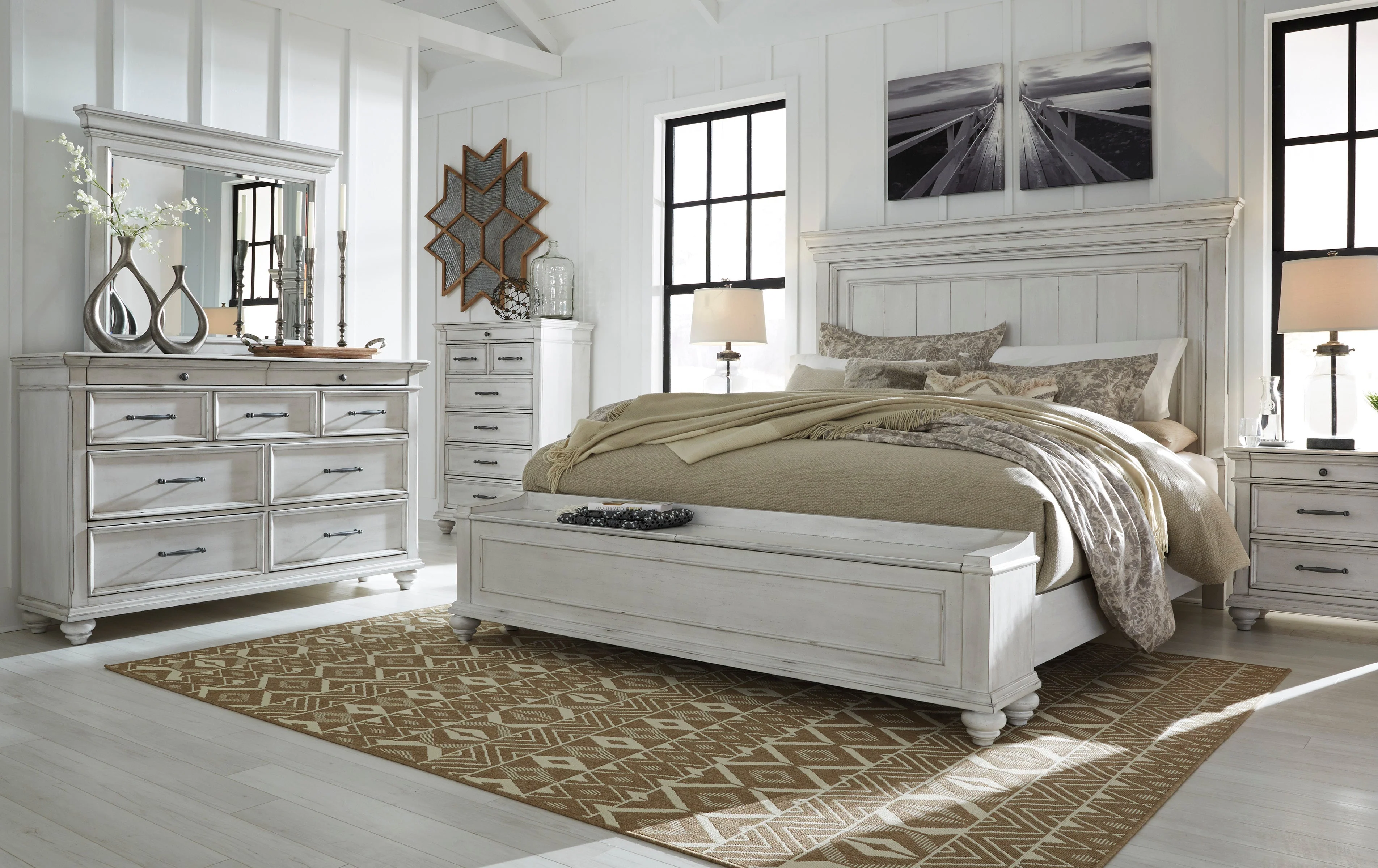 Kanwyn Whitewash Storage Panel Bedroom Set - Image 4