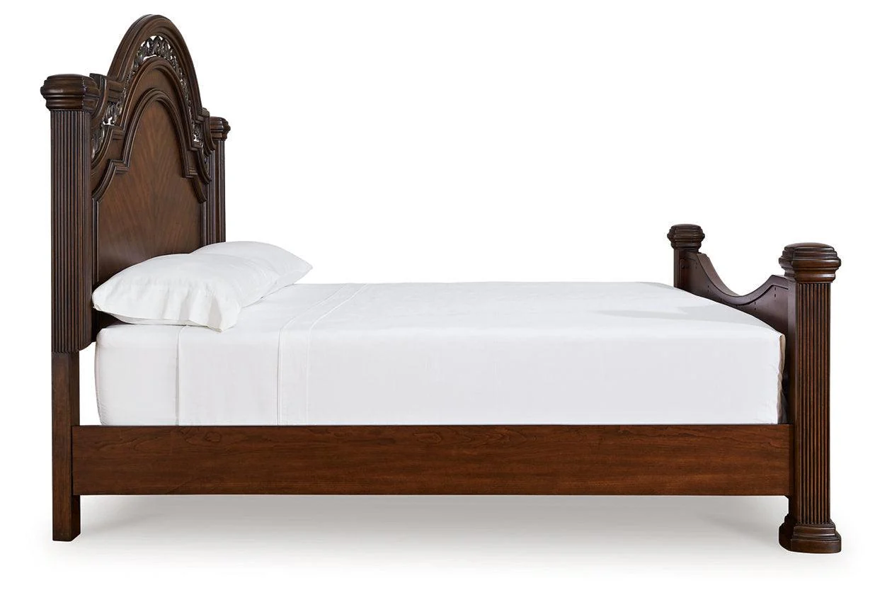 Lavinton Brown Queen Poster Bed - Image 4