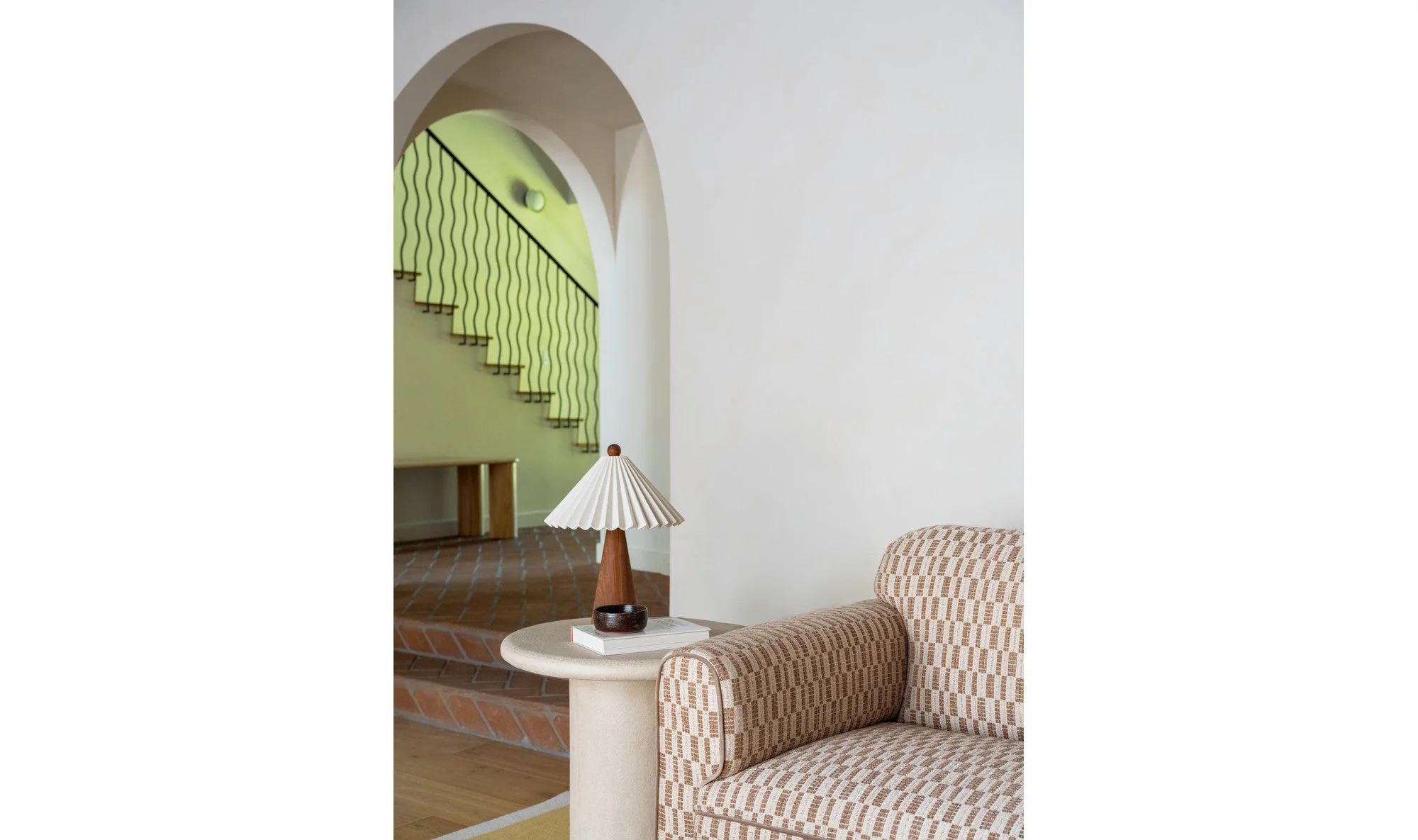 Leo Sofa Taupe - Image 7