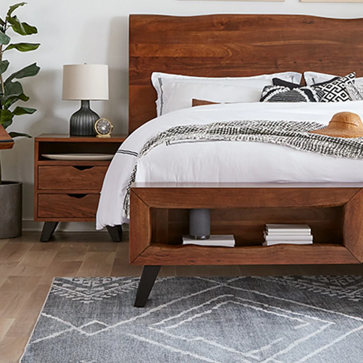 London Loft 23" Nightstand in Walnut - Image 6