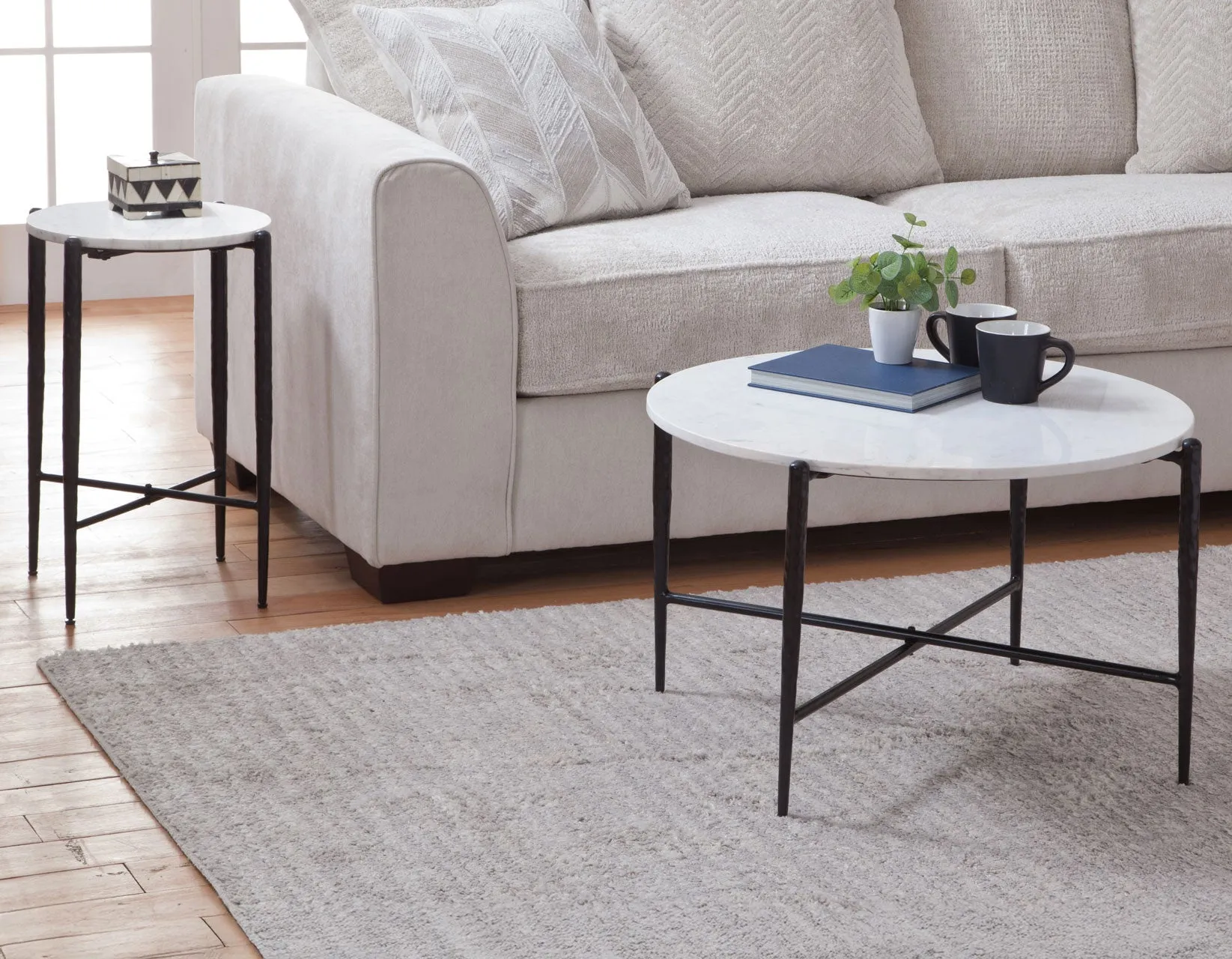 Loxie White 29.5″ Round Solid Marble Top Cocktail Table - Image 3