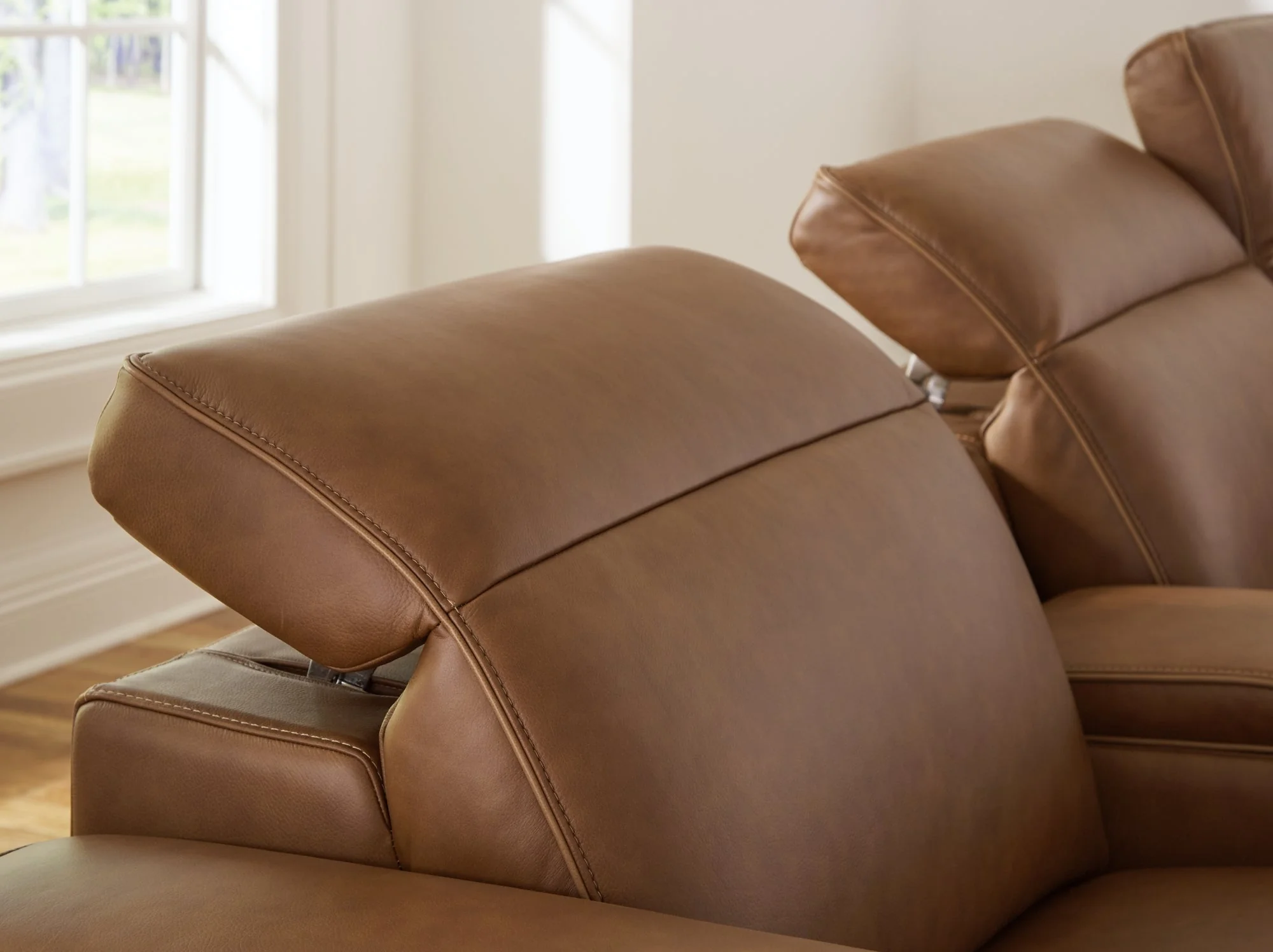 Magic Man Caramel 6-Piece Power Reclining Sectional with Console - Image 8