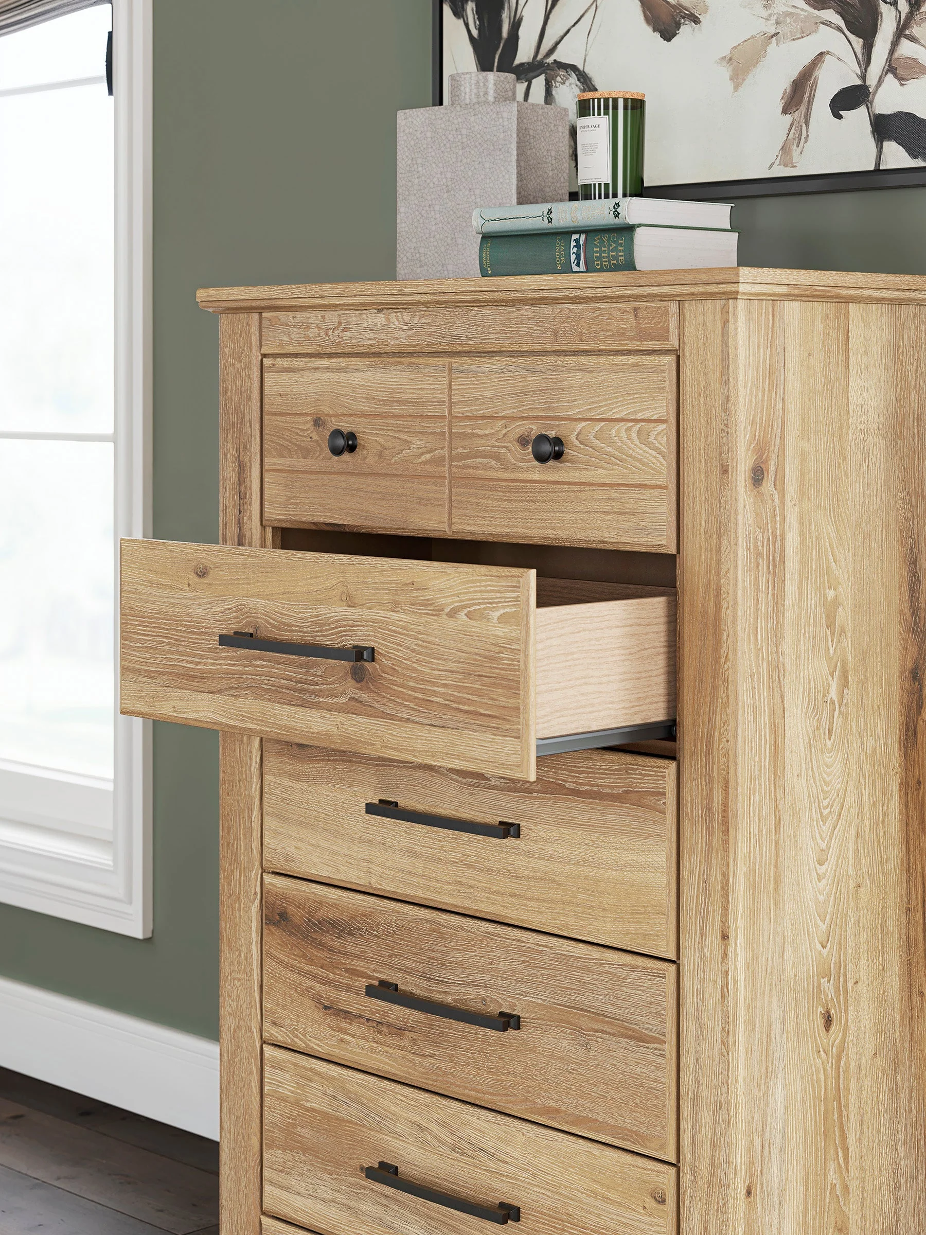 Makidern Tan Panel Bedroom Set - Image 9