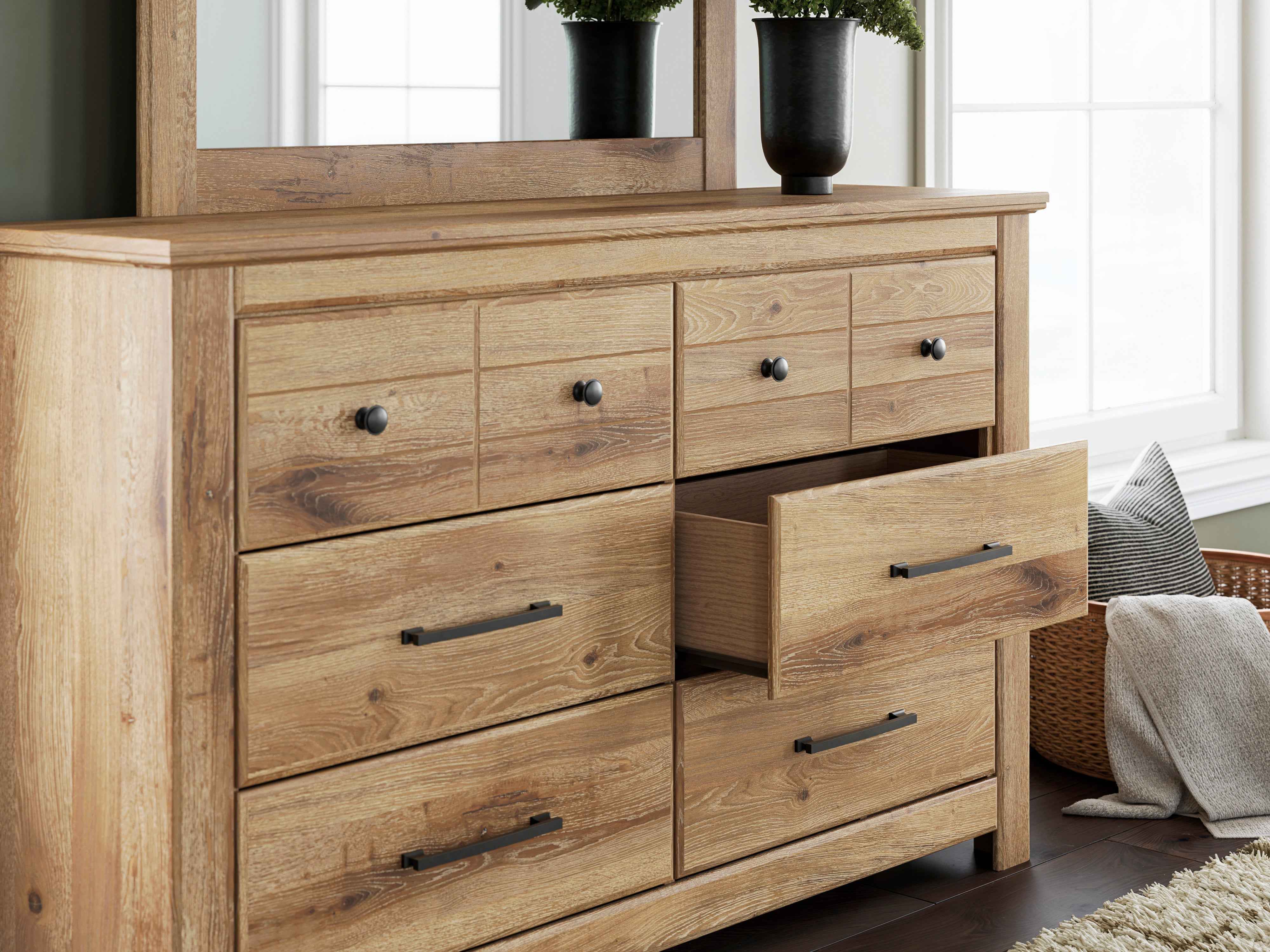 Makidern Tan Storage Youth Panel Bedroom Set with 6 Drawers - Image 13