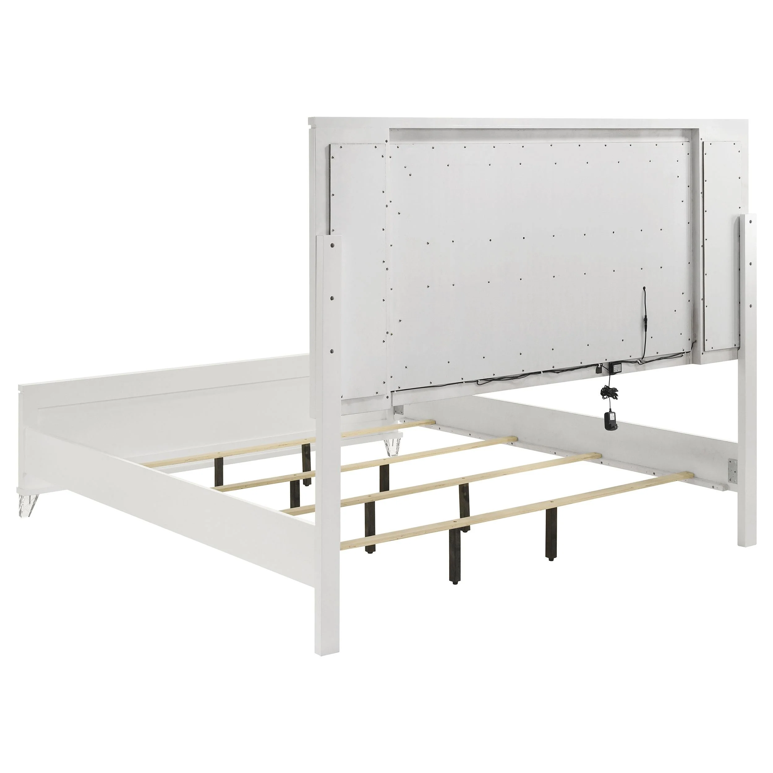 Marmore White 5-Piece Eastern King Bedroom Set - Image 4