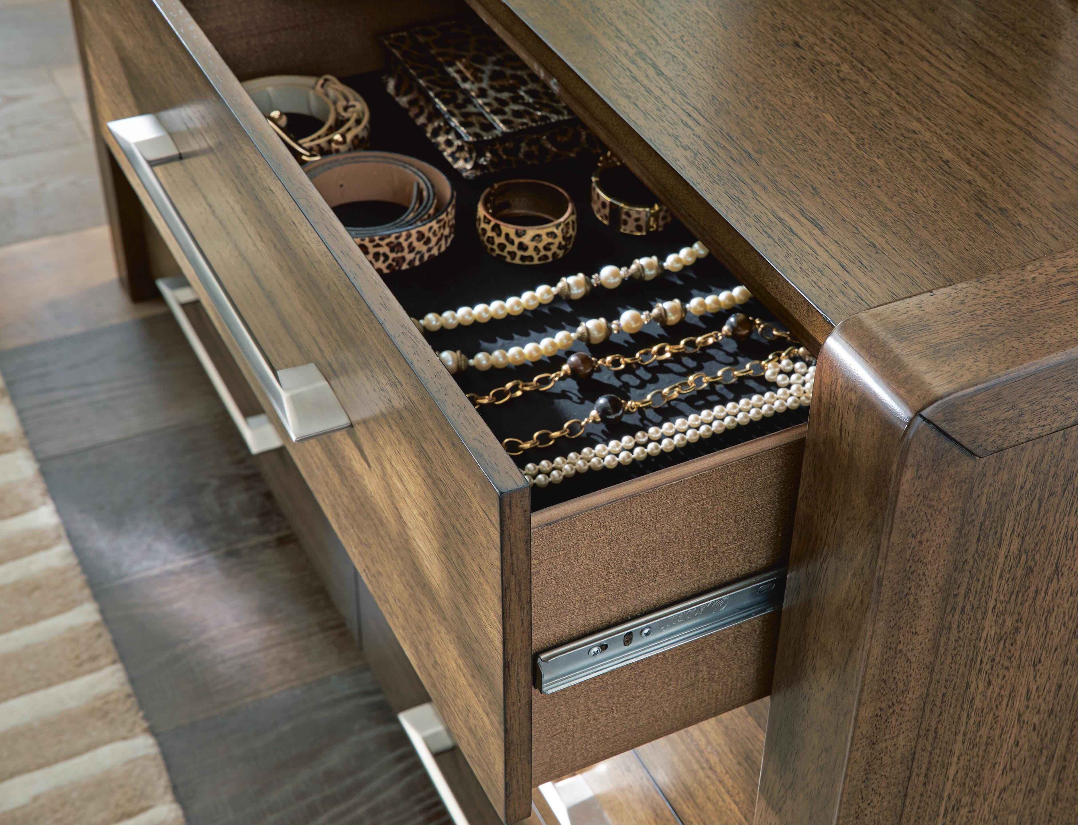 Marxmore Brown Dresser and Mirror - Image 6