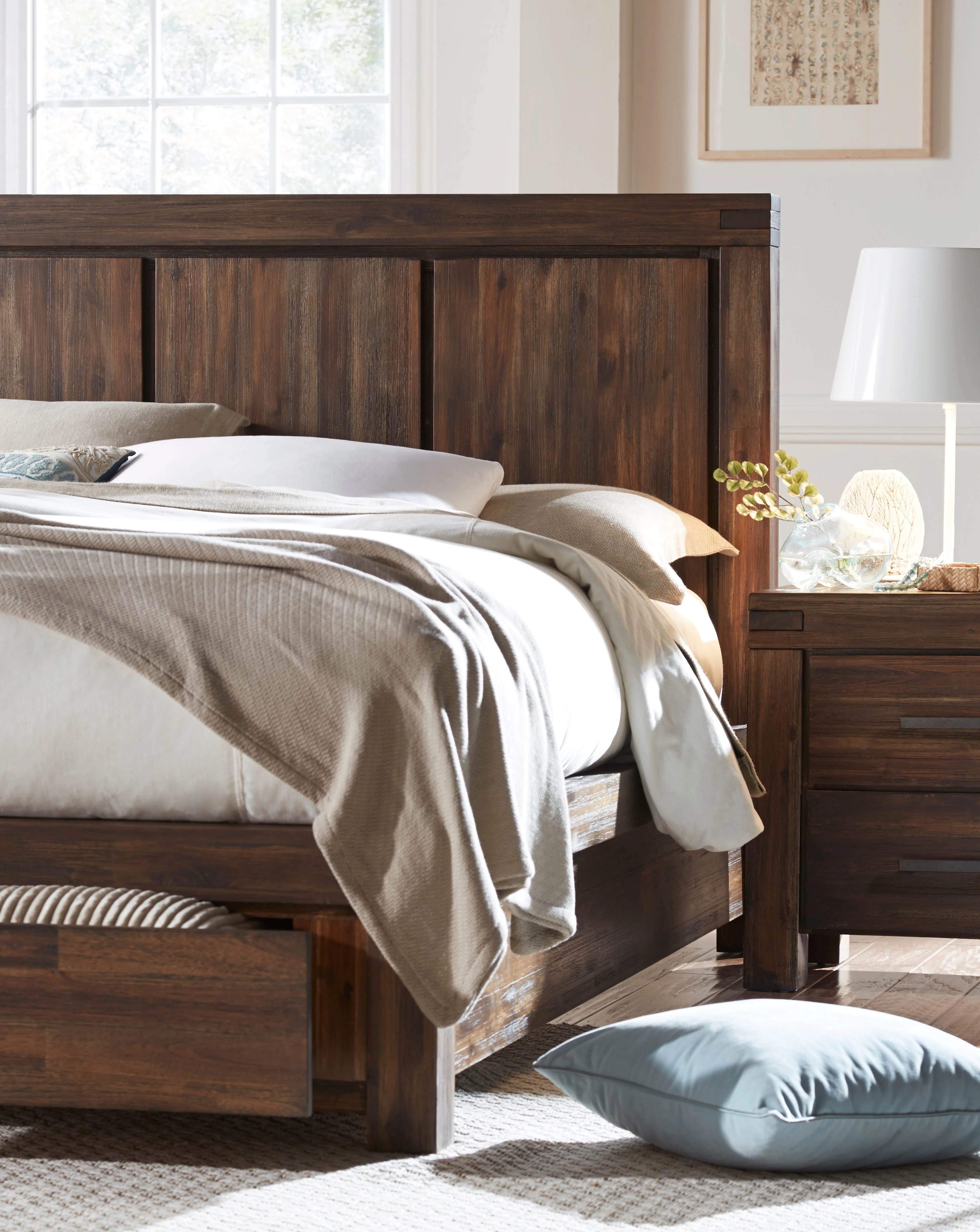 Meadow Solid Wood Footboard Full Storage Bed in Brick Brown - Image 3